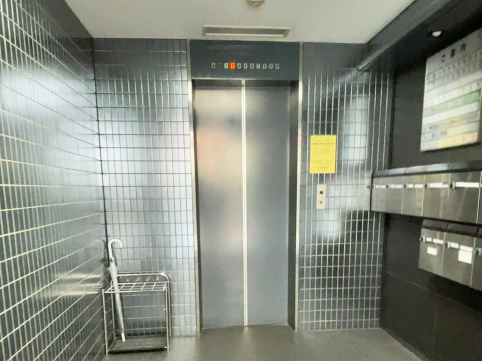 エレベーター