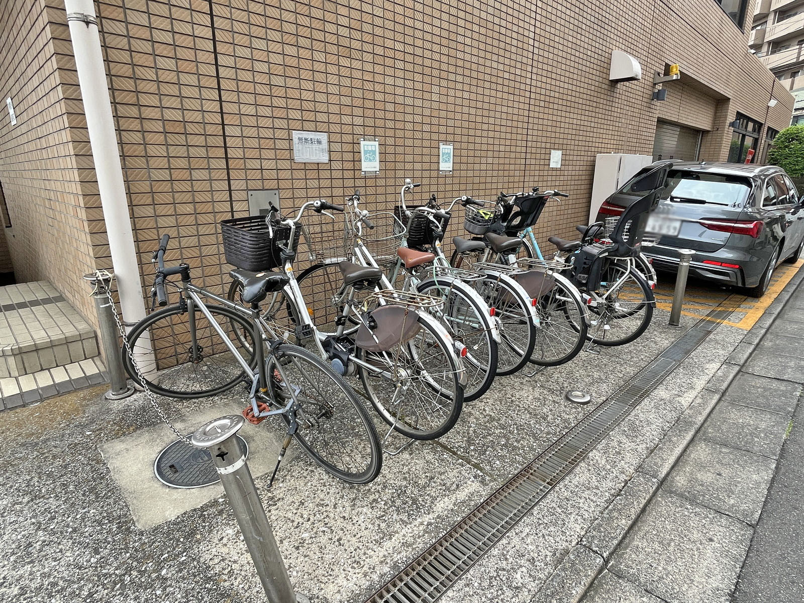 駐輪場