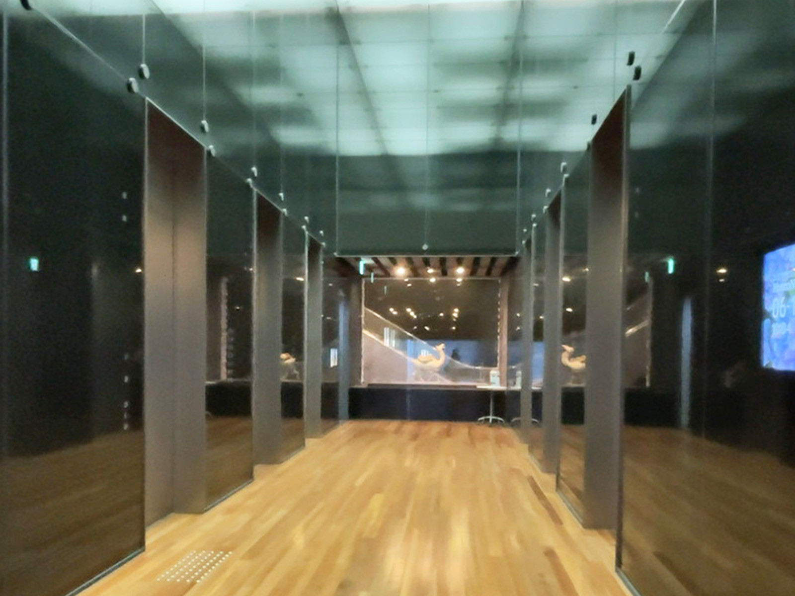 エレベーターホール