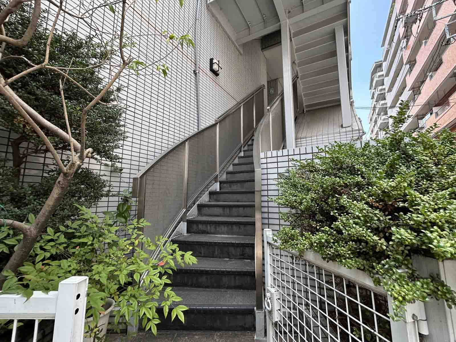 物件出入口