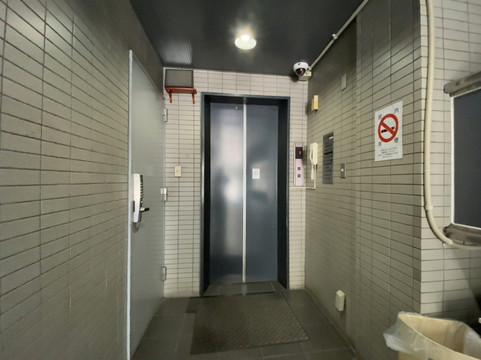 エレベーター(1基)
