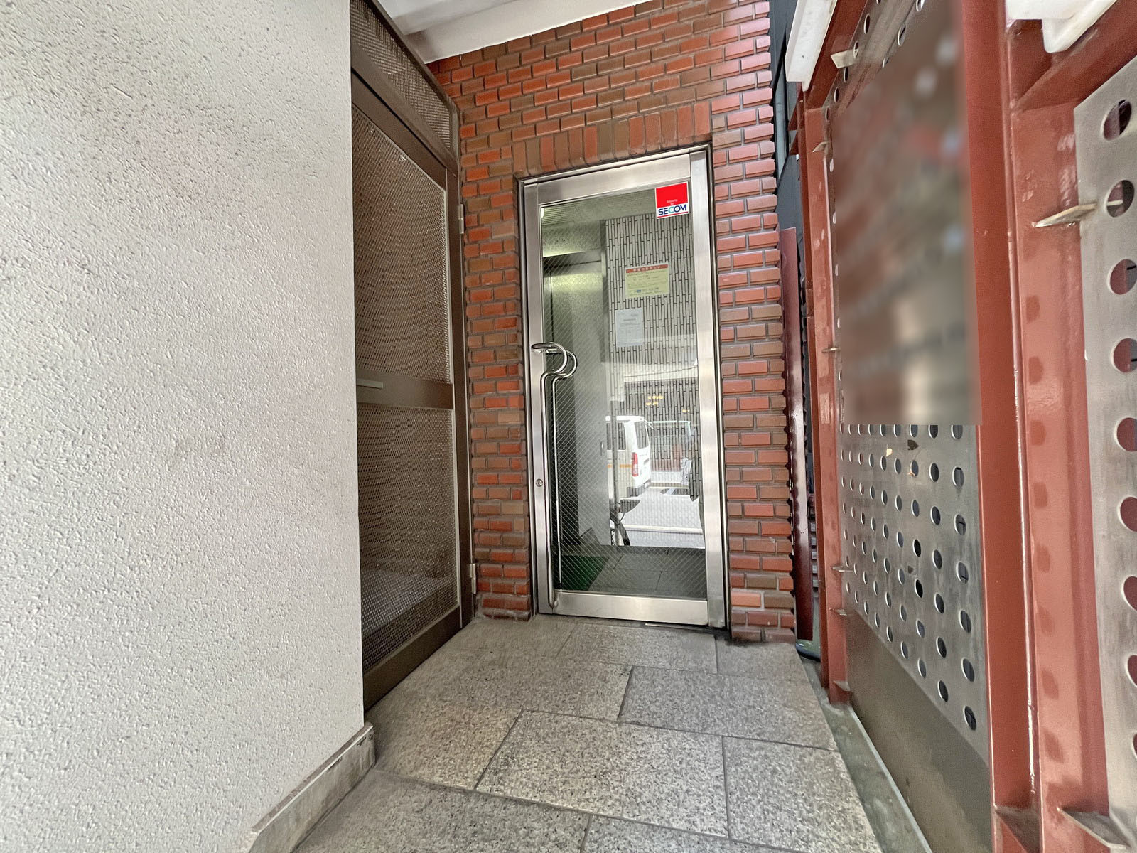 エントランス