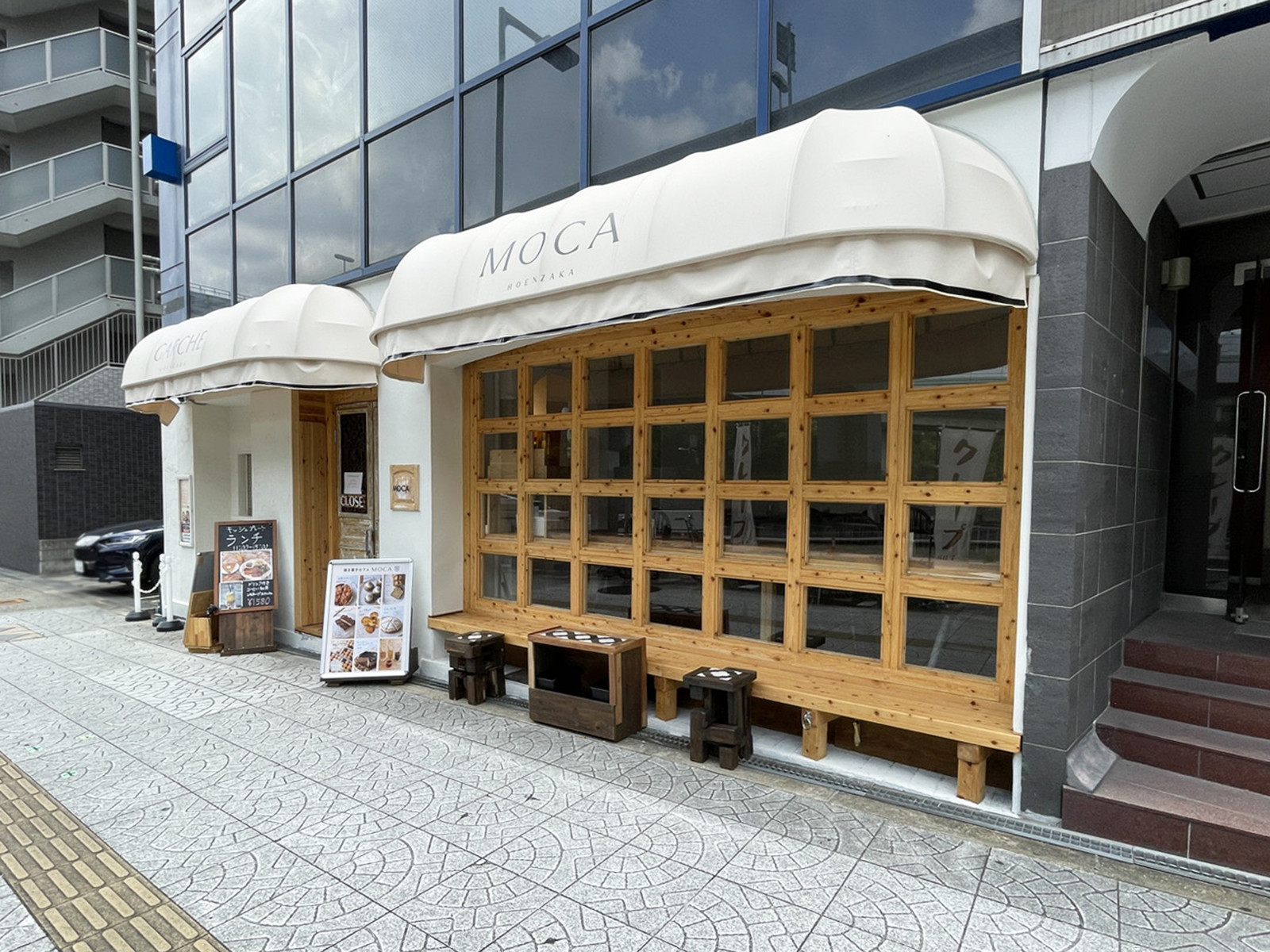 1階の飲食店