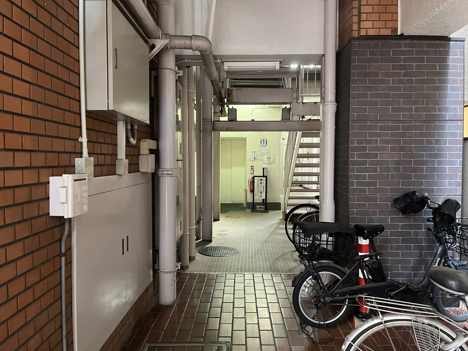 通用口