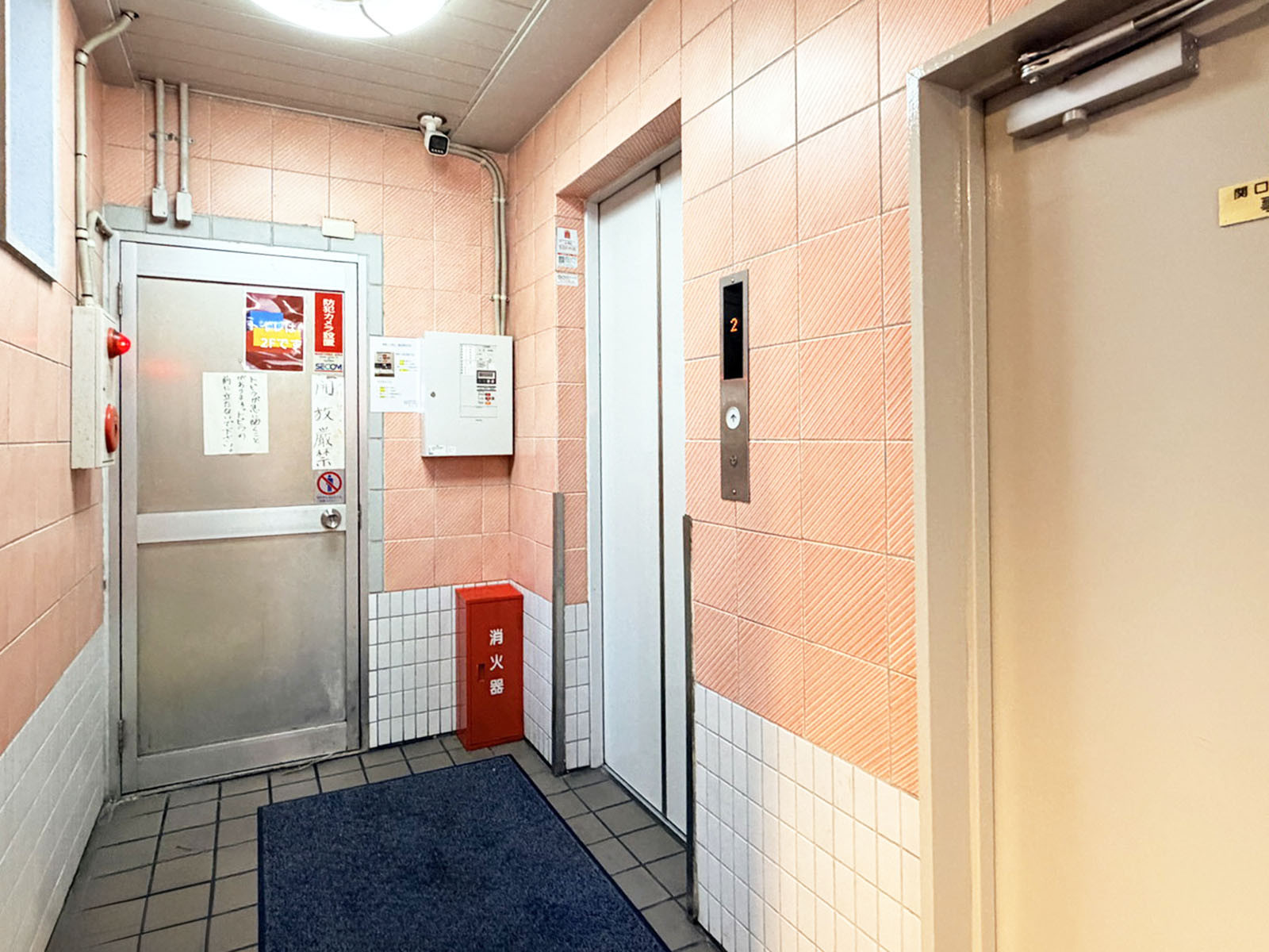 エレベーター(1基)