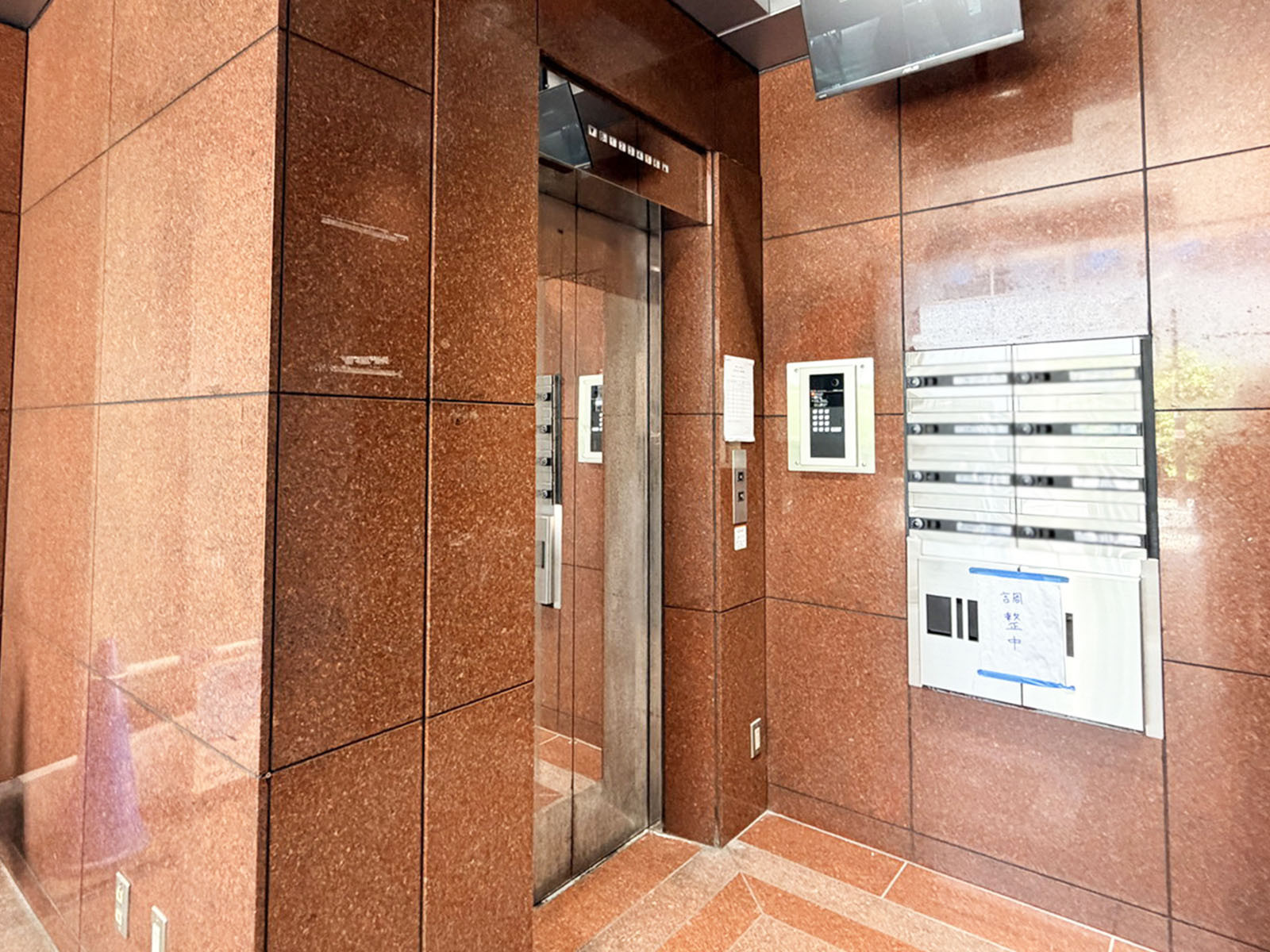 エレベーター(1基)