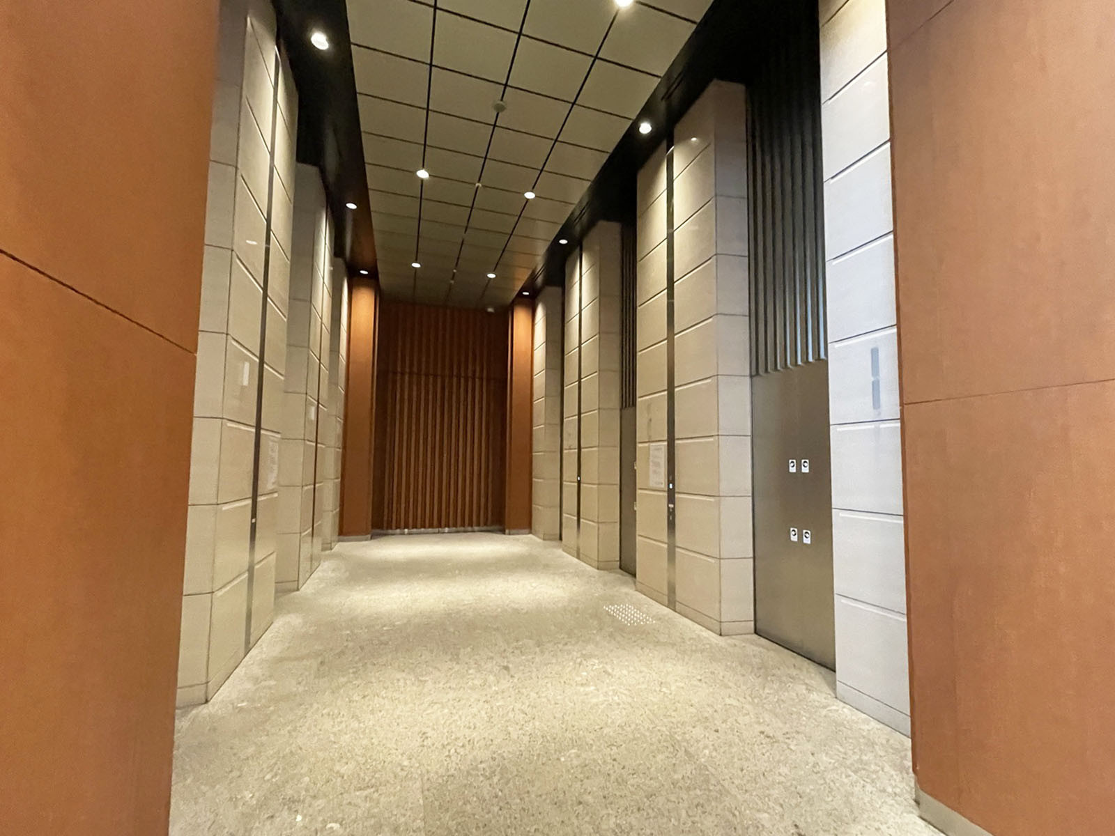 エレベーターホール
