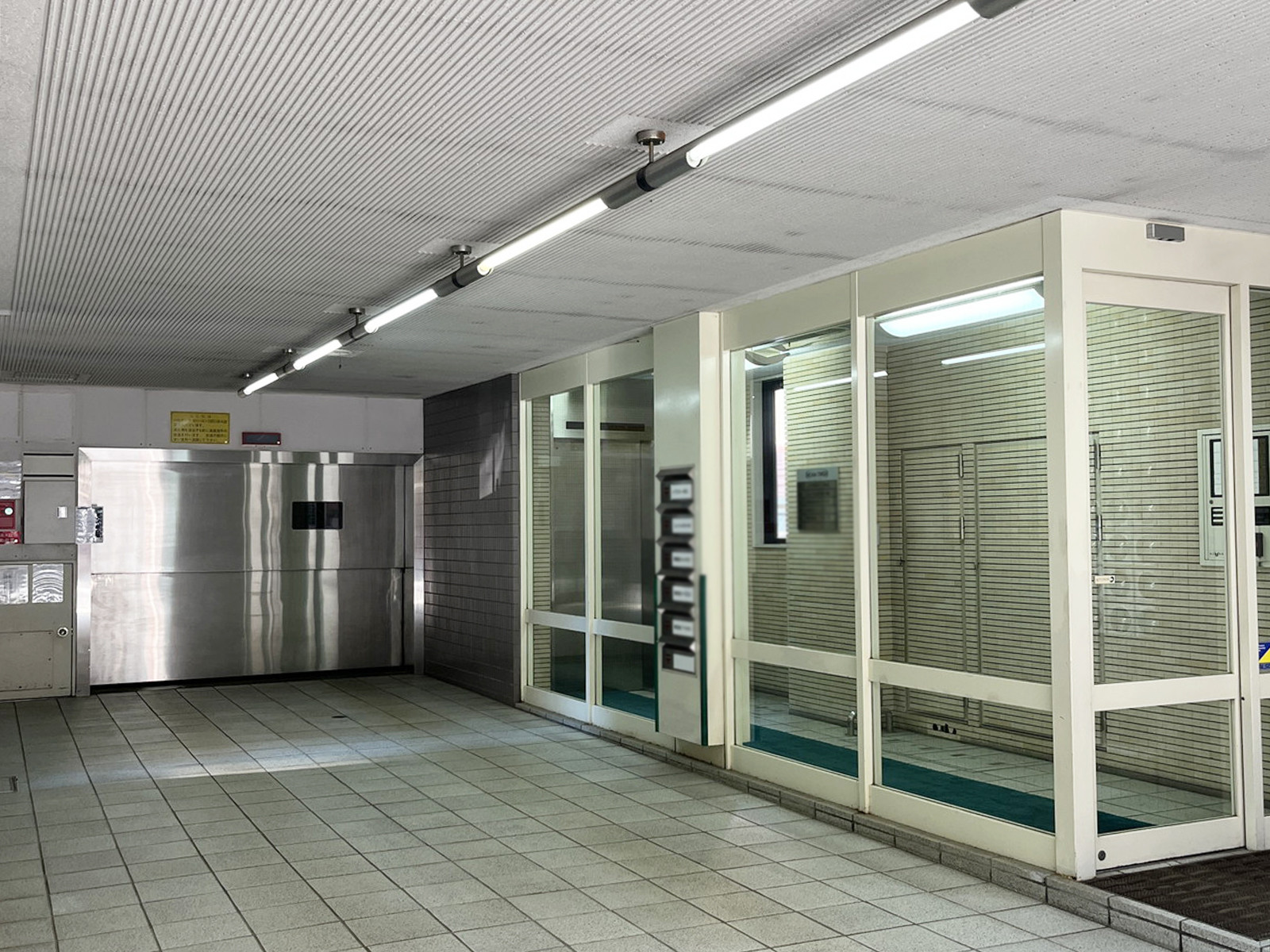 エントランス