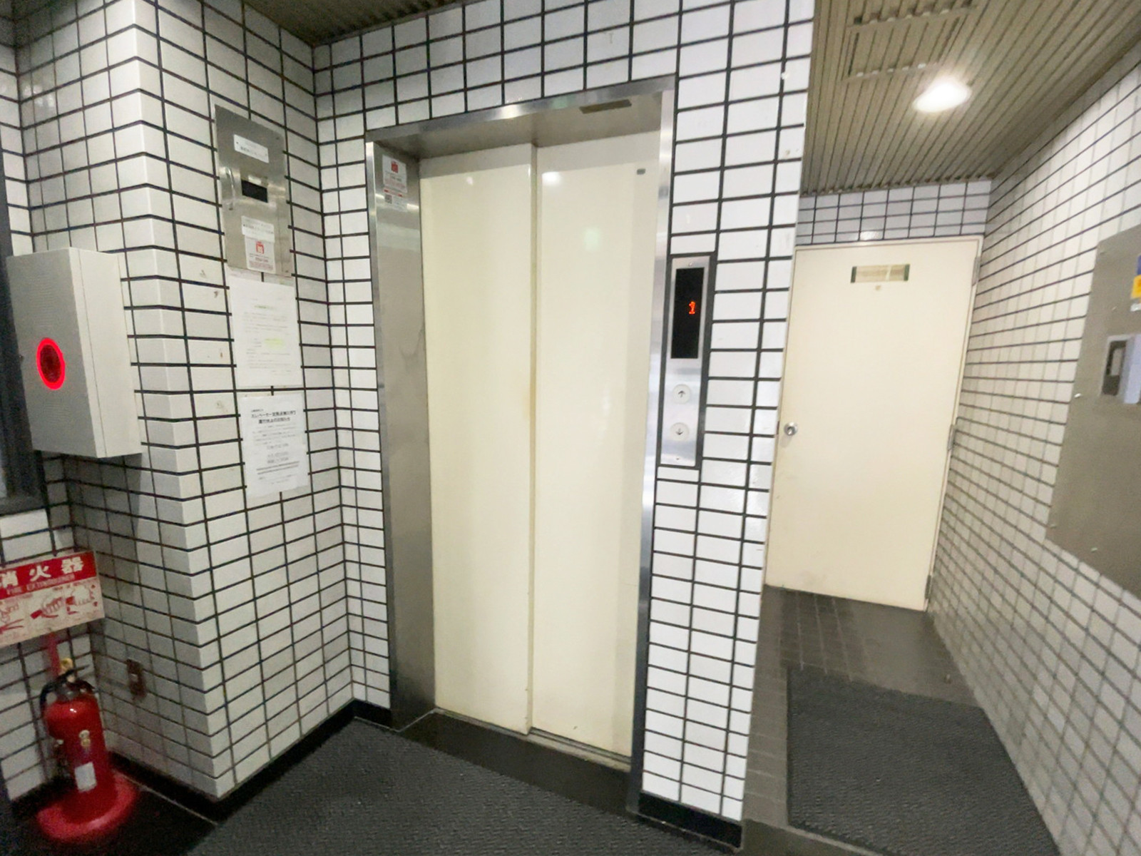 エレベーター