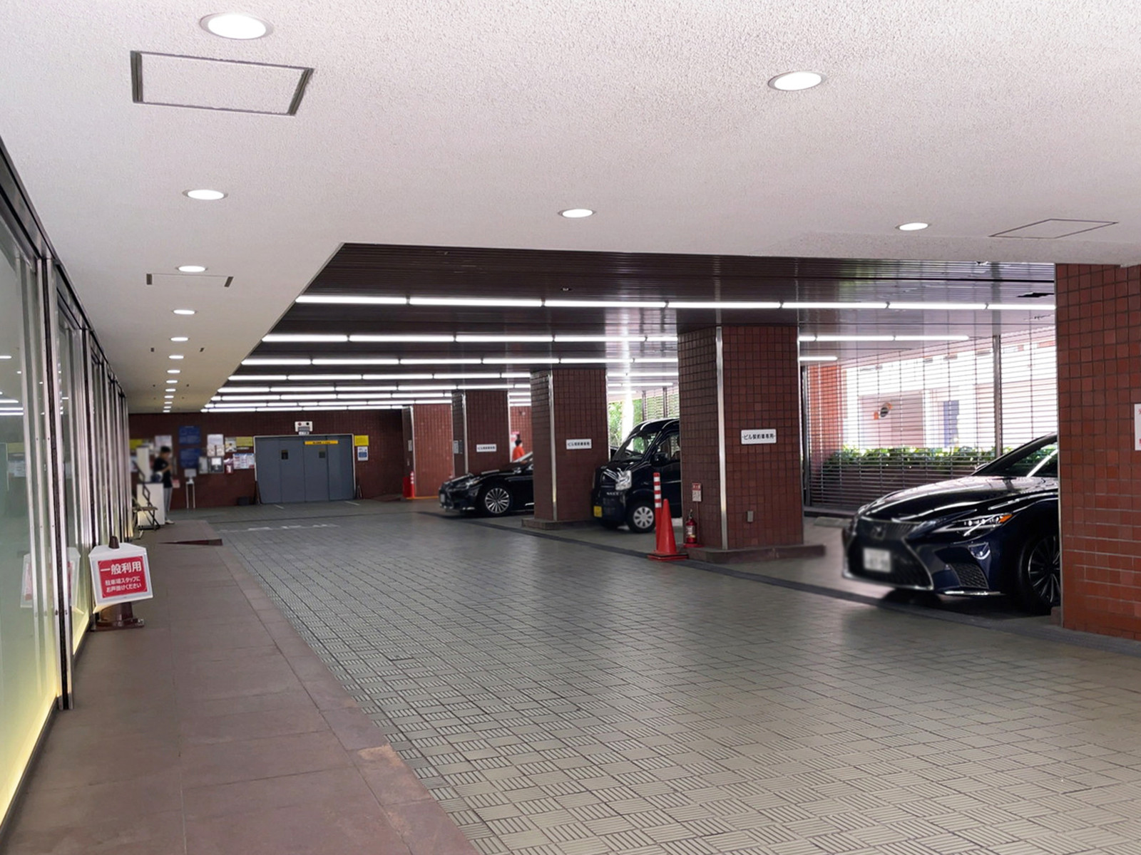 駐車場