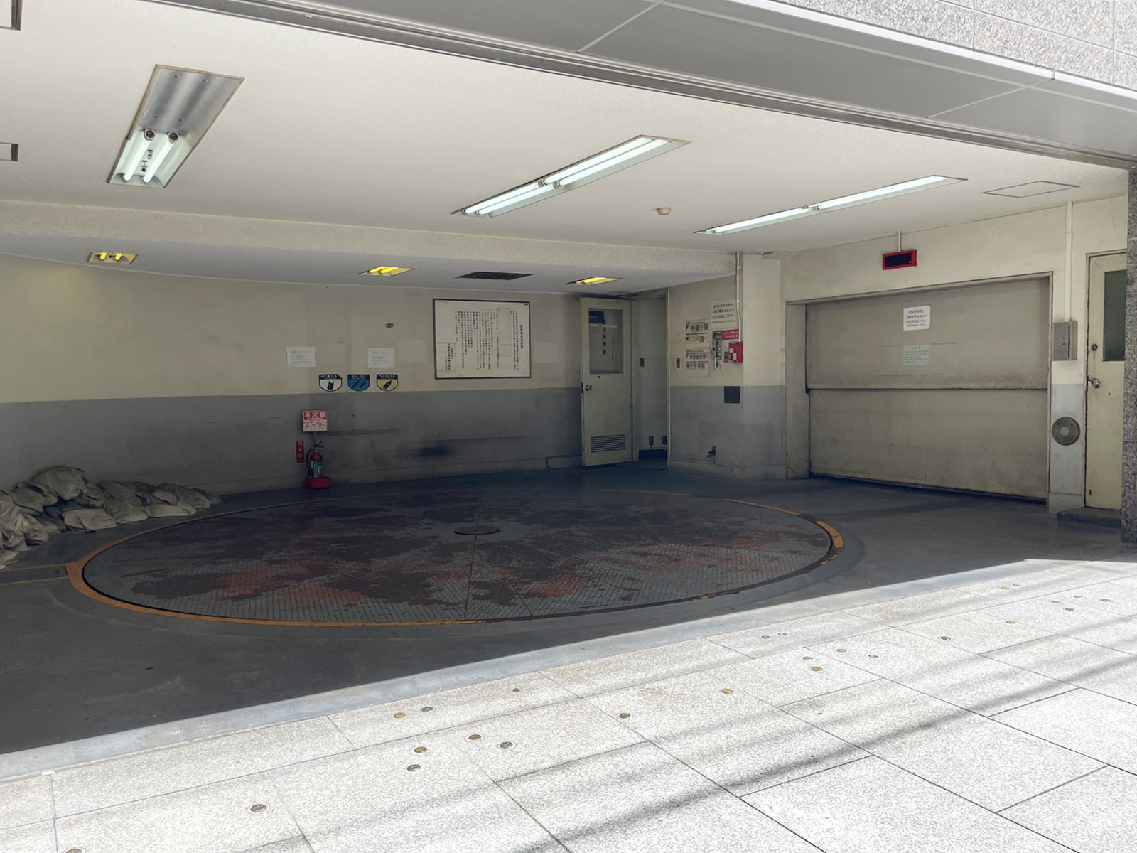 駐車場
