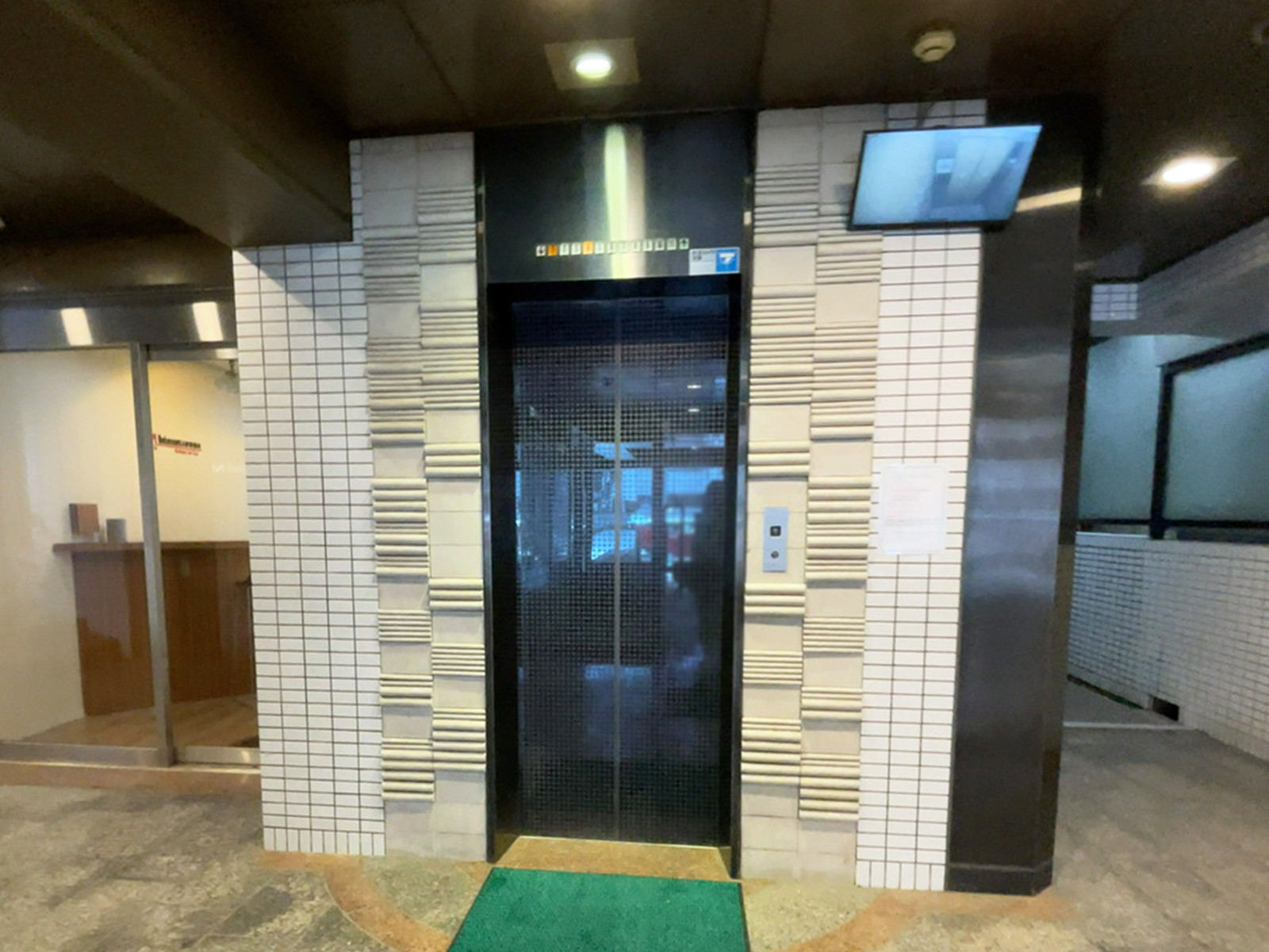 エレベーター