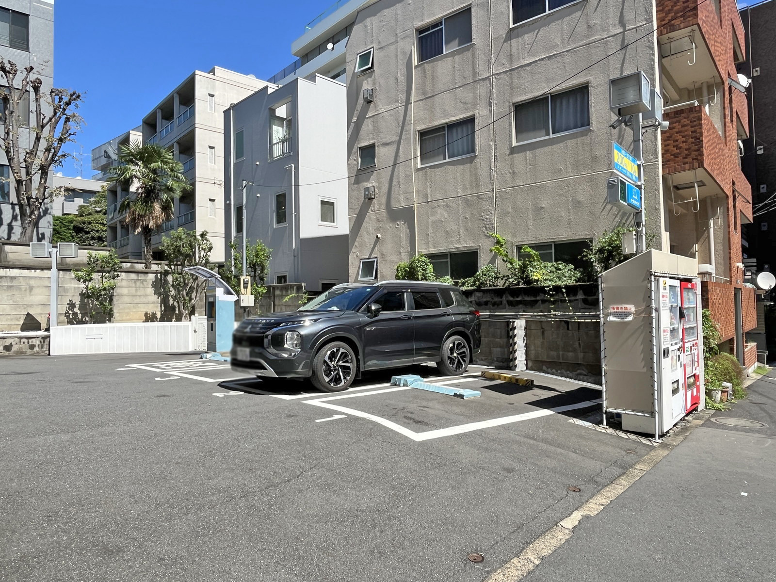 敷地内のコインパーキング