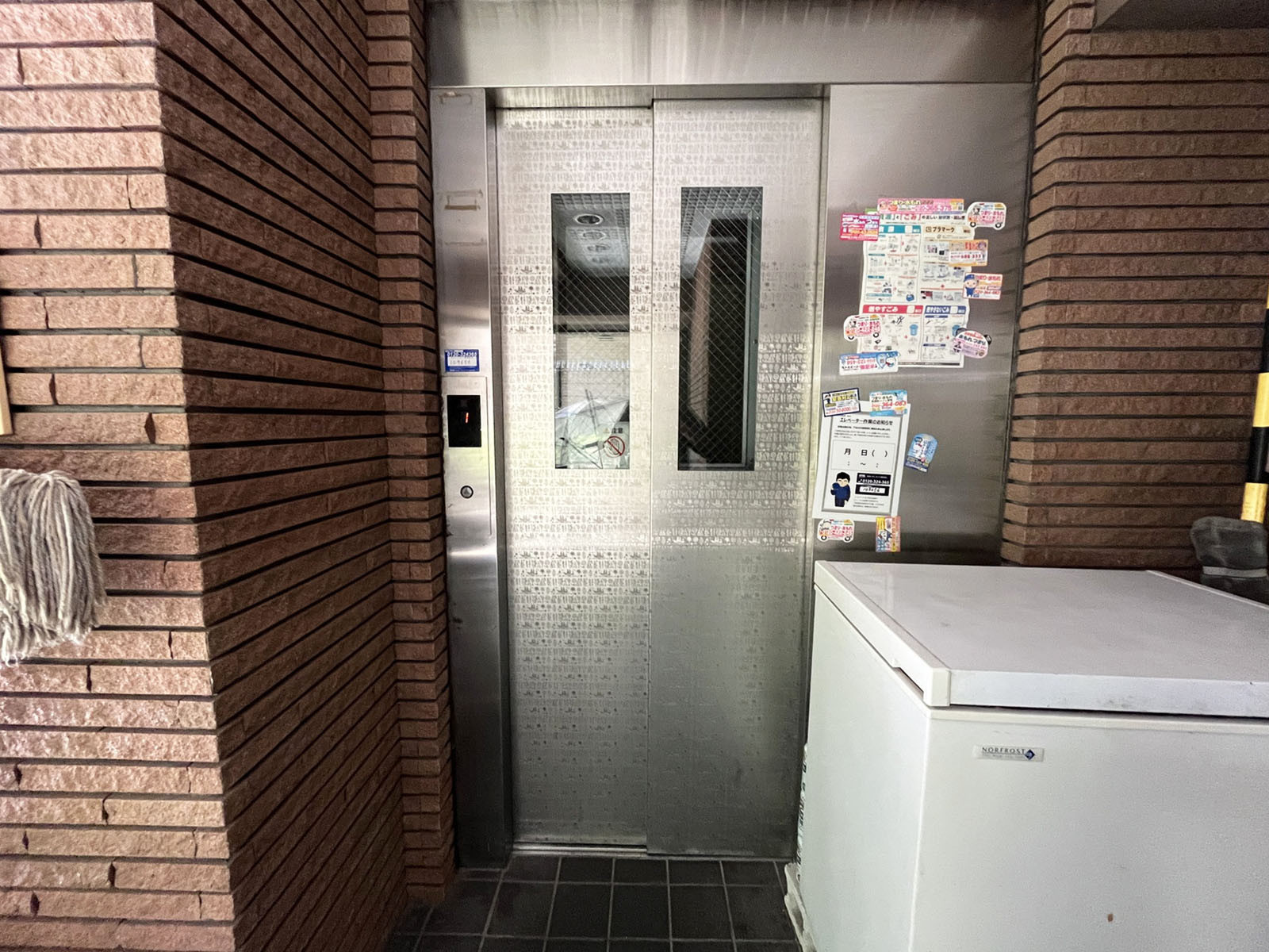 エレベーター