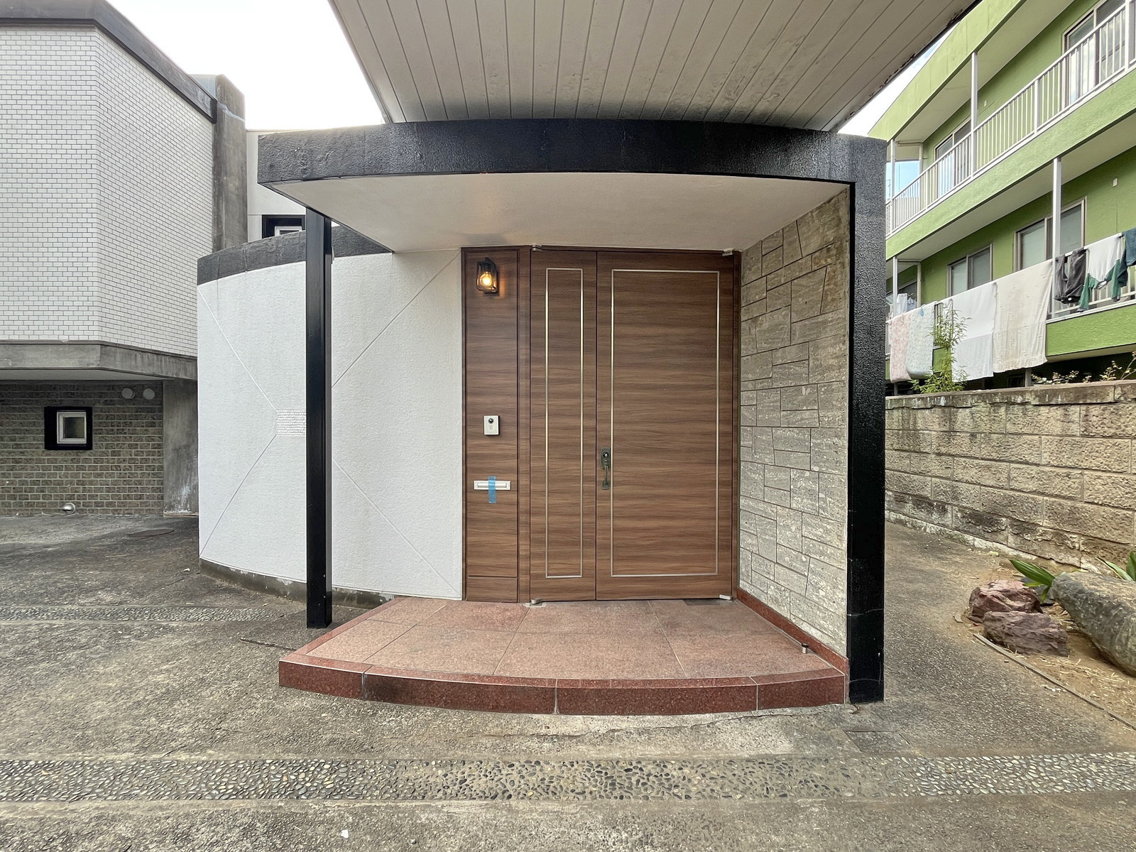 建物出入口