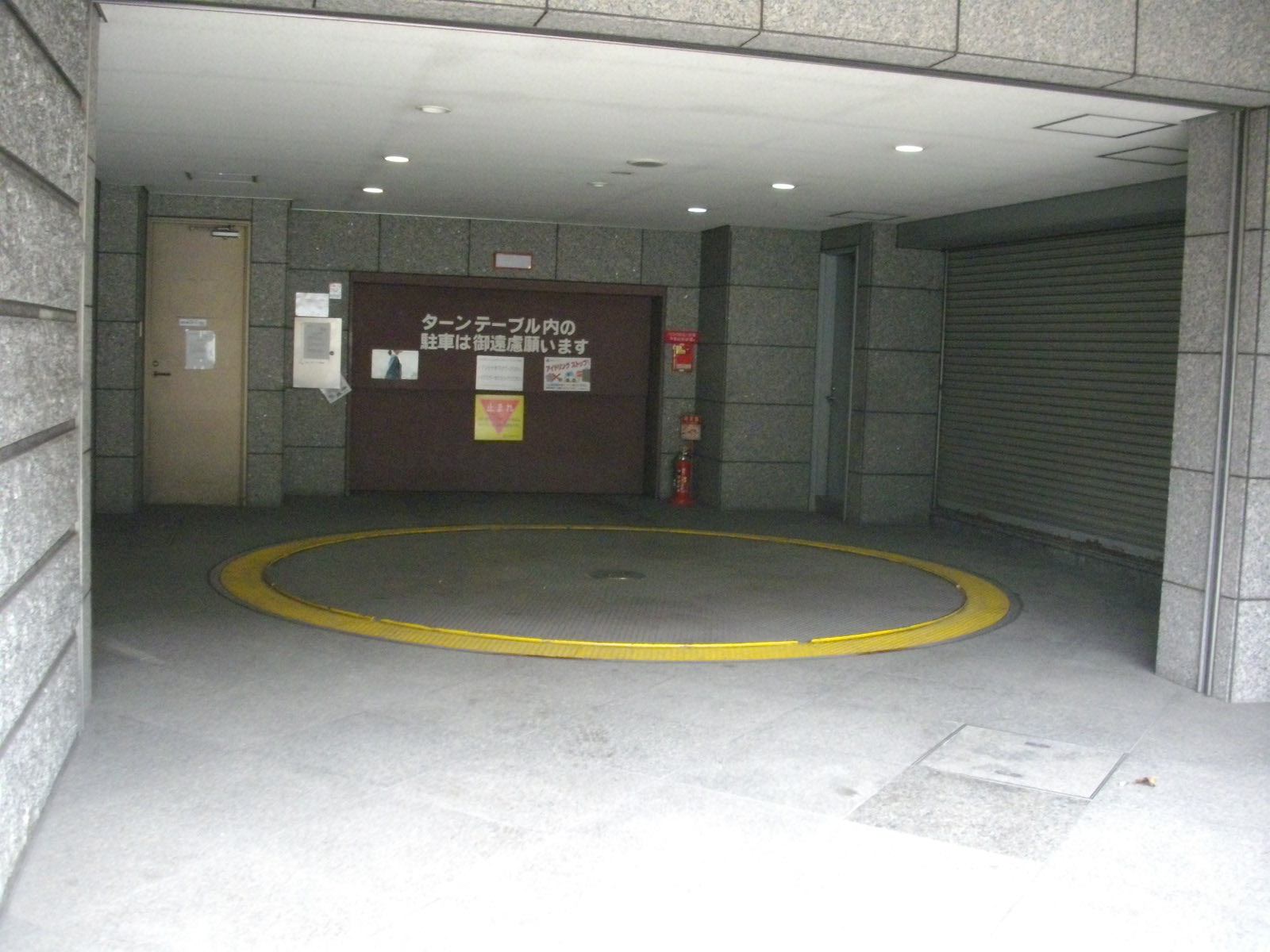 機械式駐車場併設