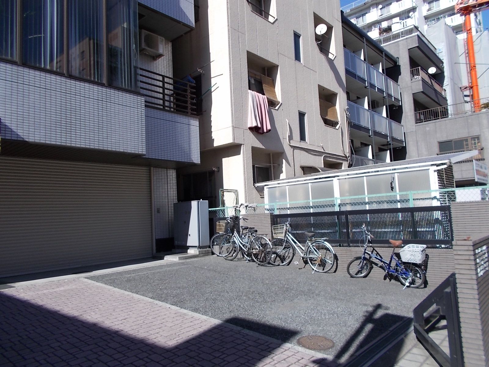 前面が広々として開放的