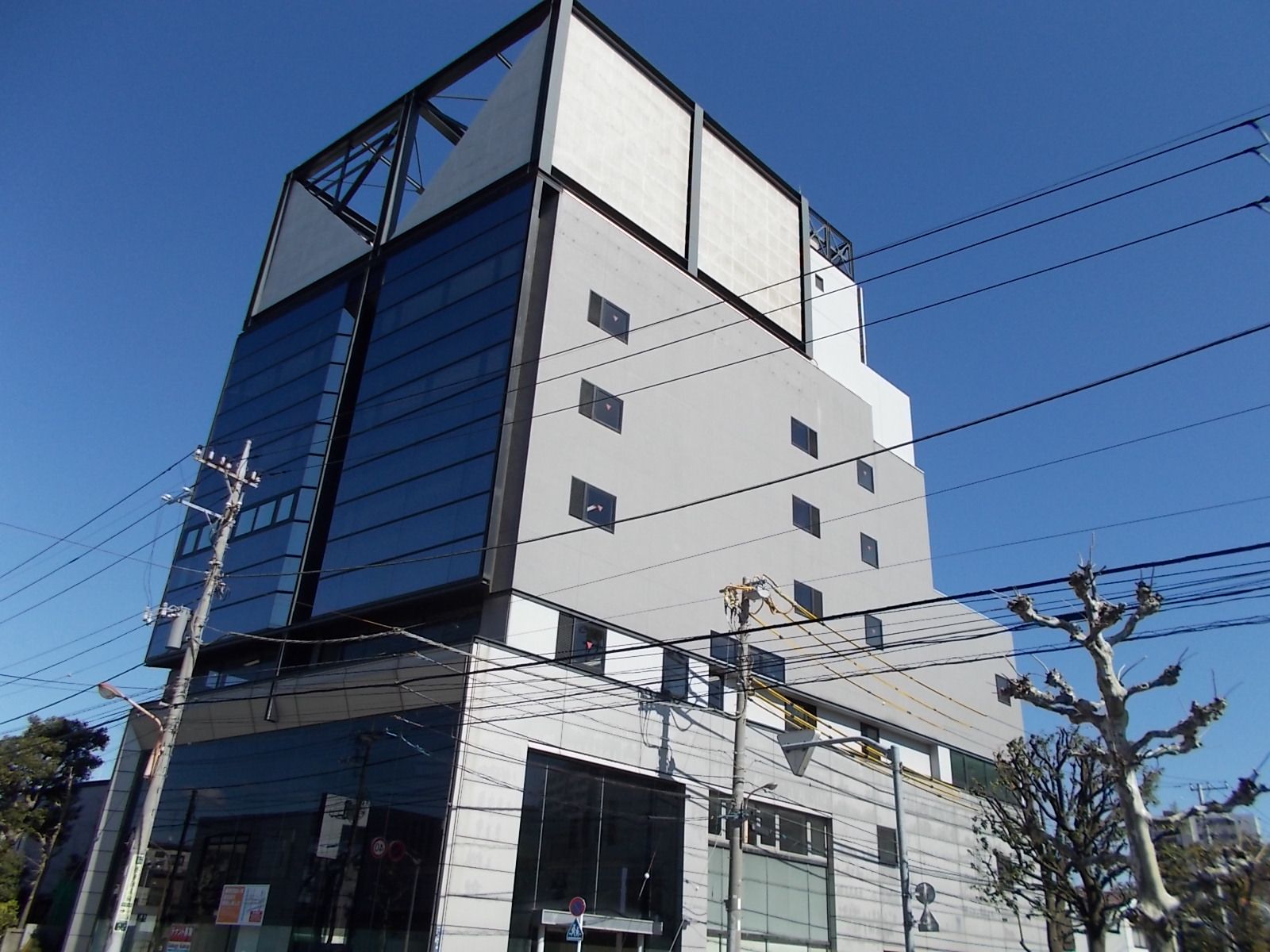 ビル外観