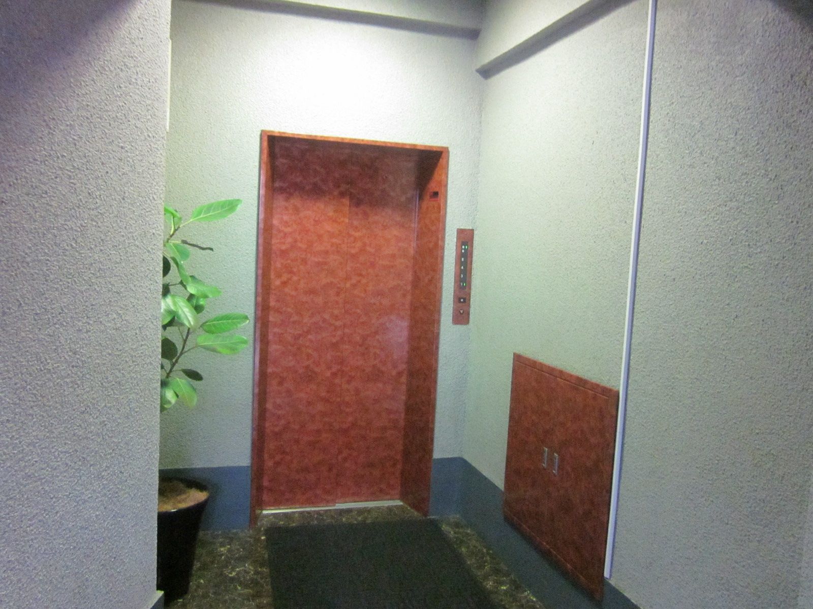 ビルの雰囲気 画像2