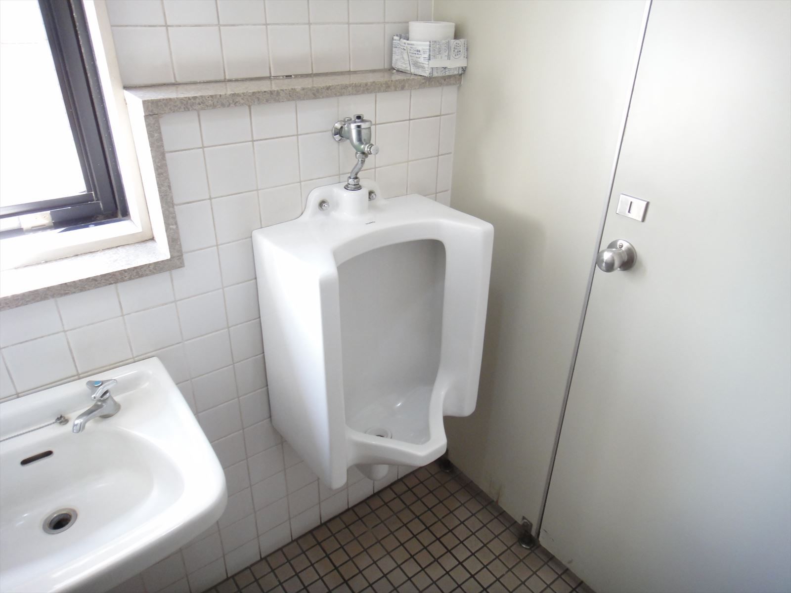 男性用トイレ