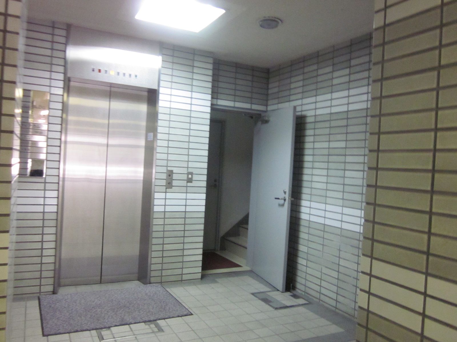 エレベーター