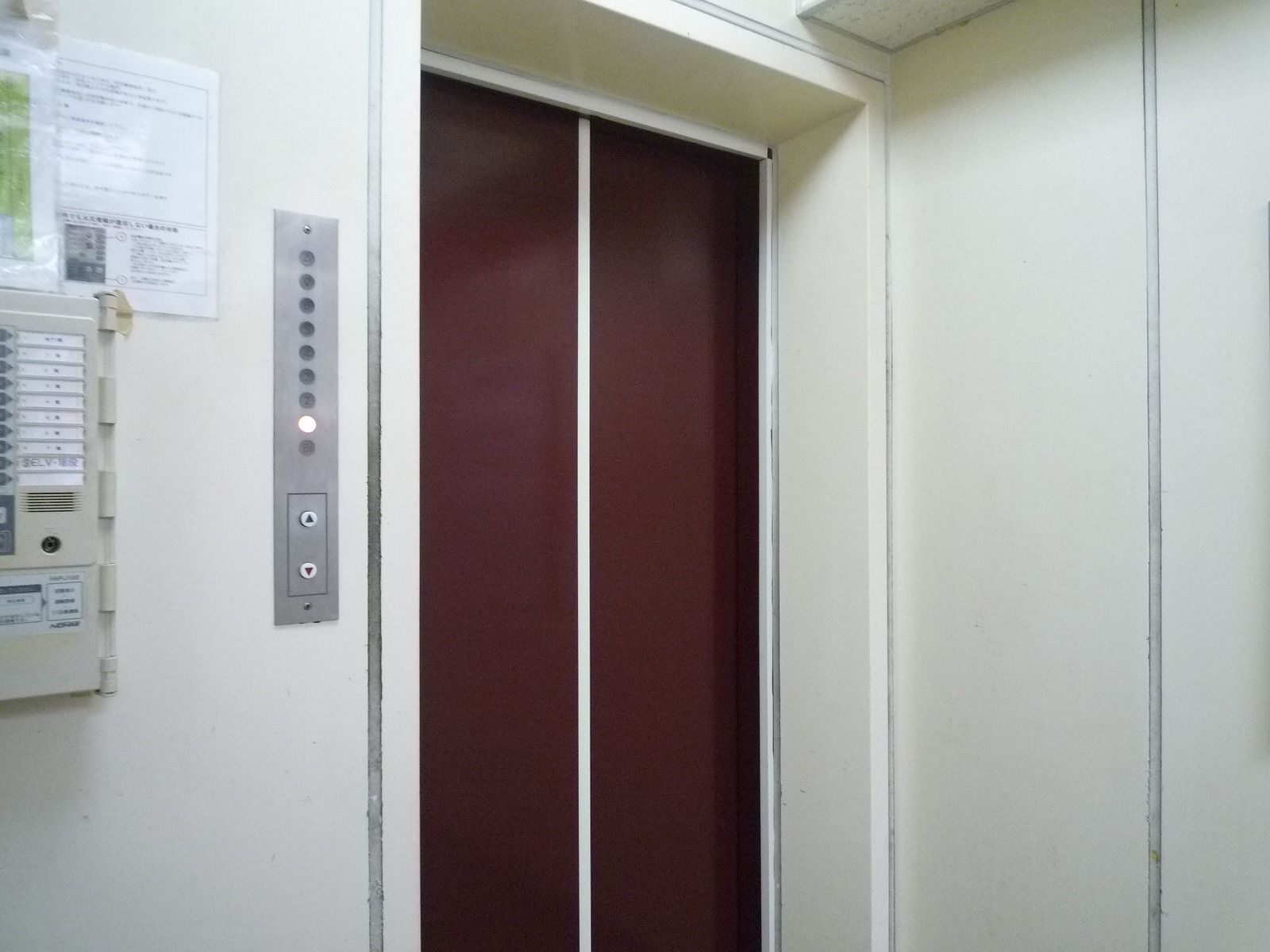 エレベーター