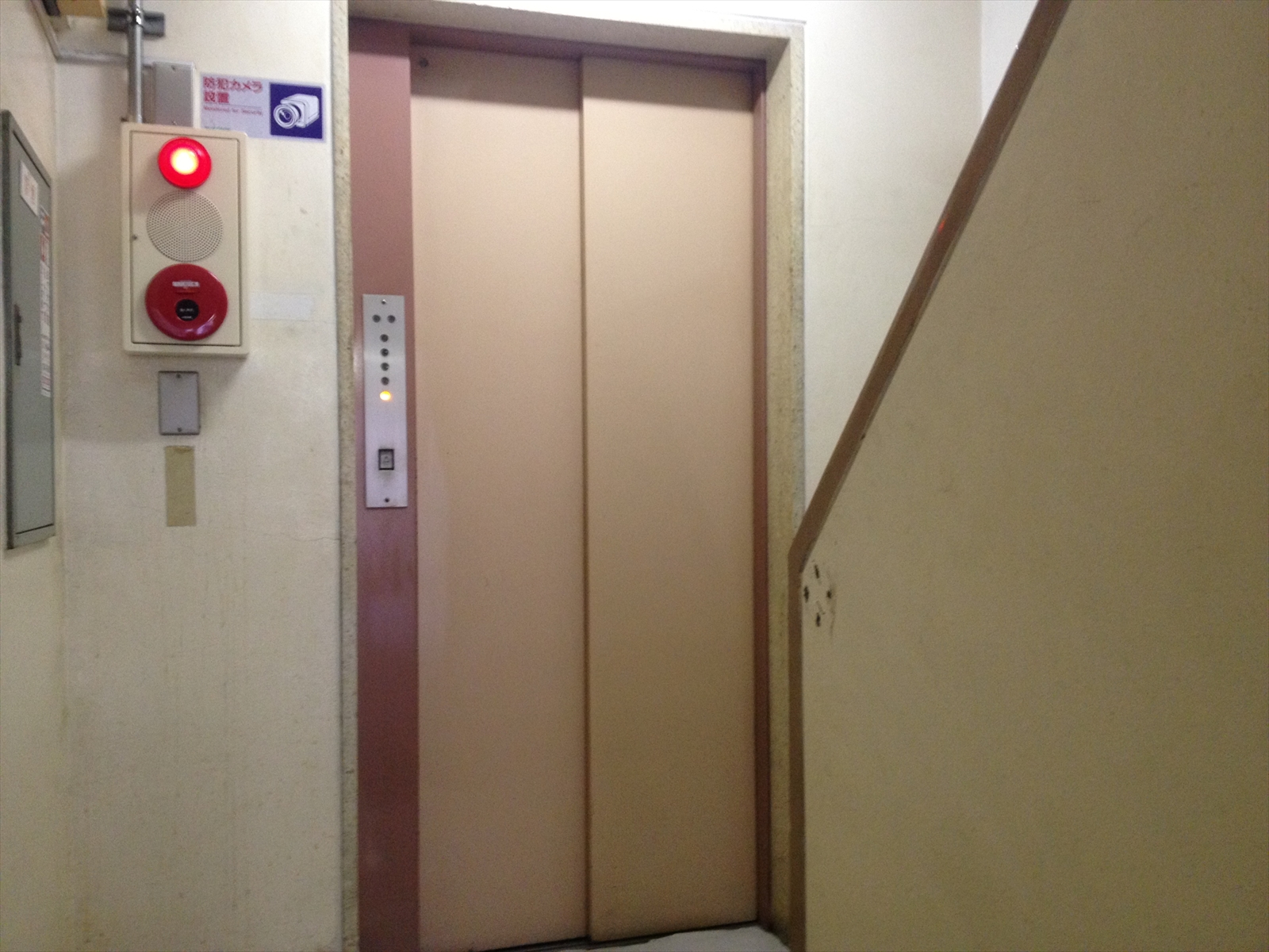 エレベーター