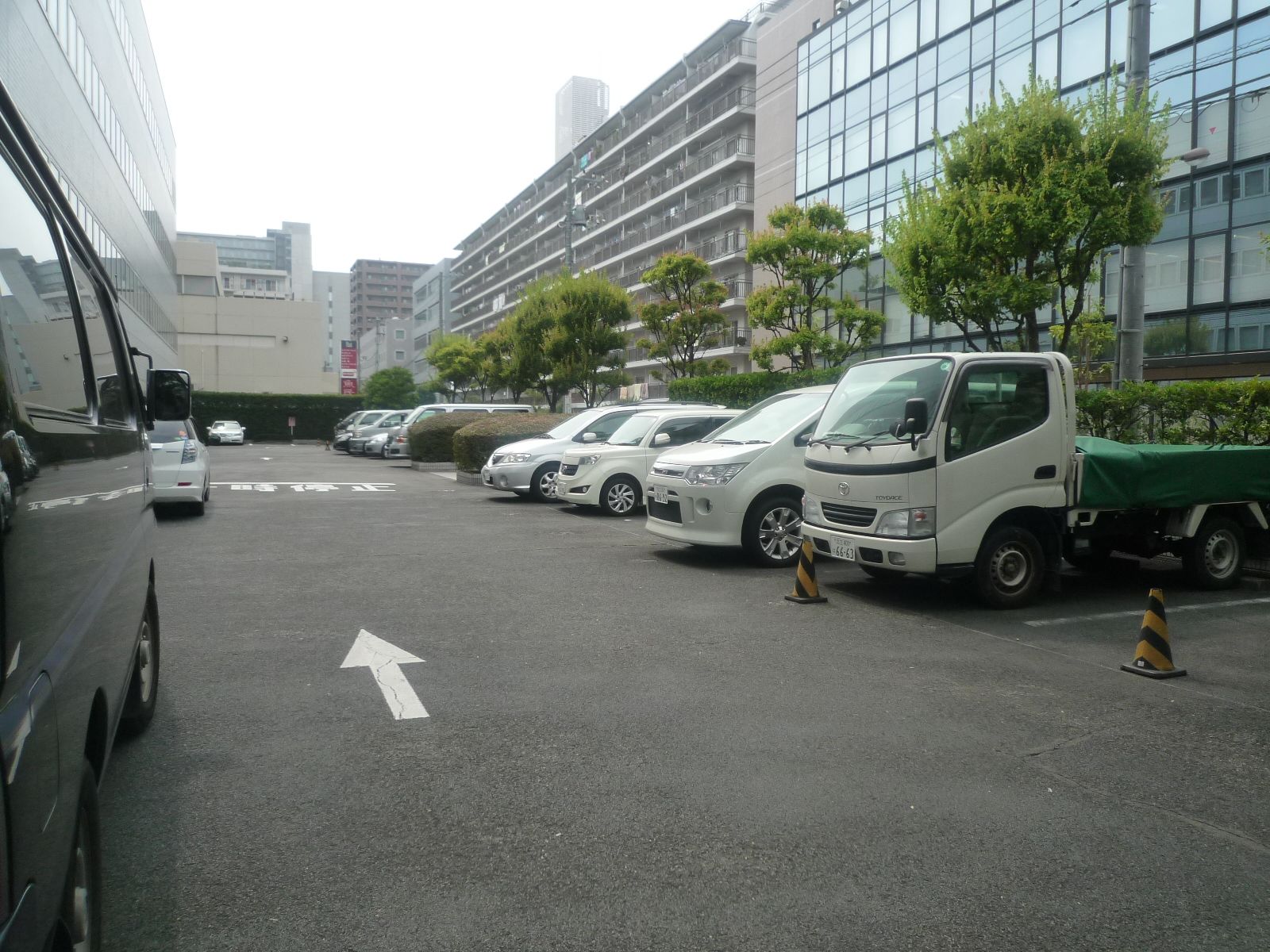 屋外駐車場