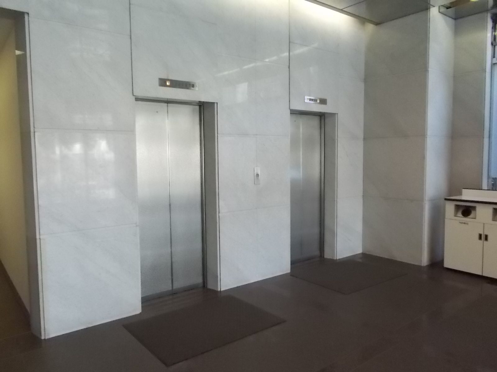 エレベーター
