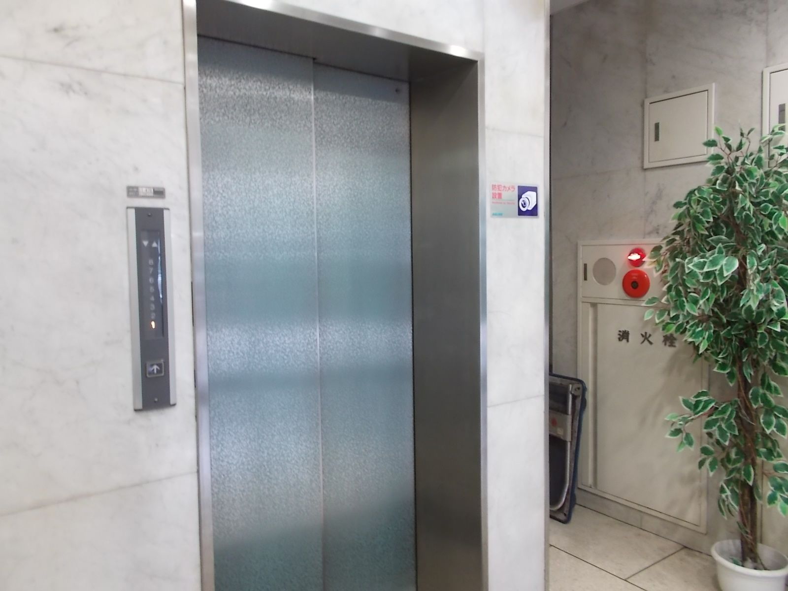 エレベーター