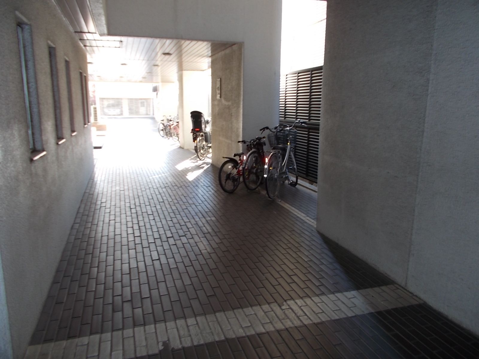 マンションらしいエントランス