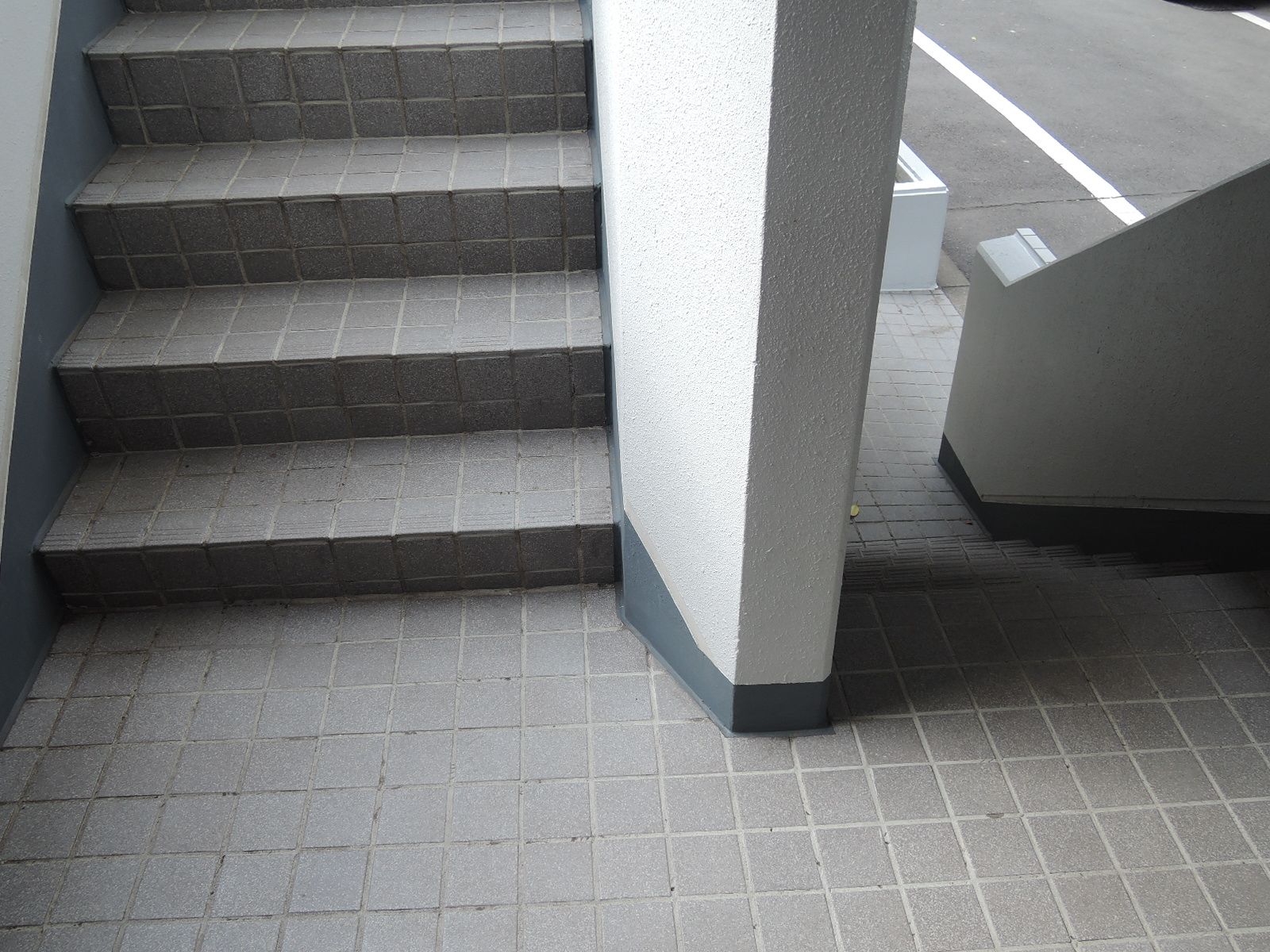 ビルの雰囲気 画像3