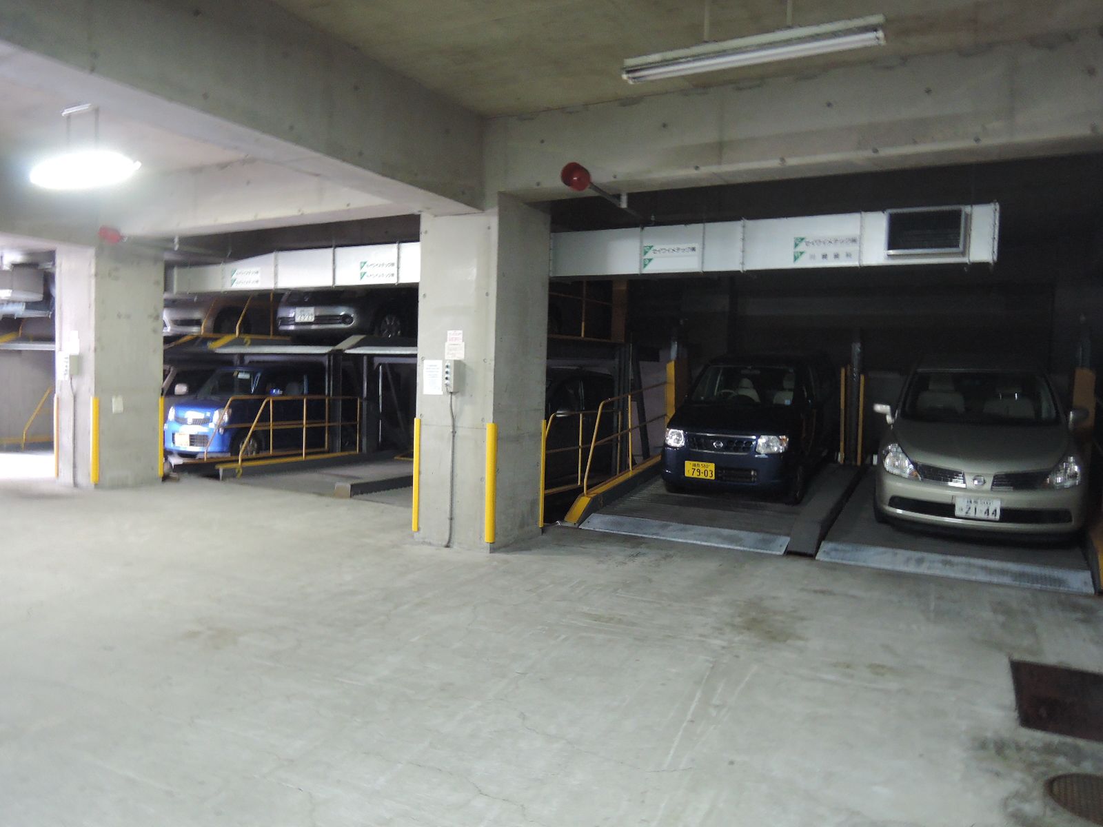 駐車場