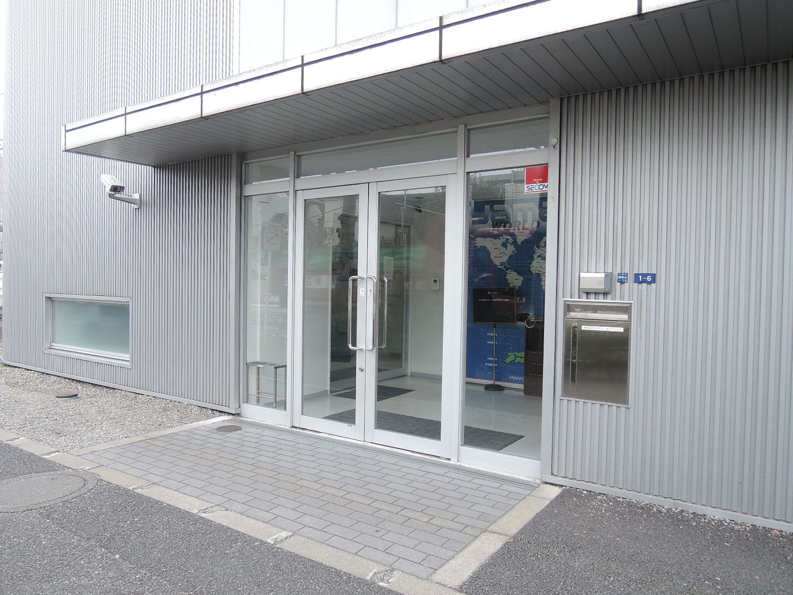 エントランス