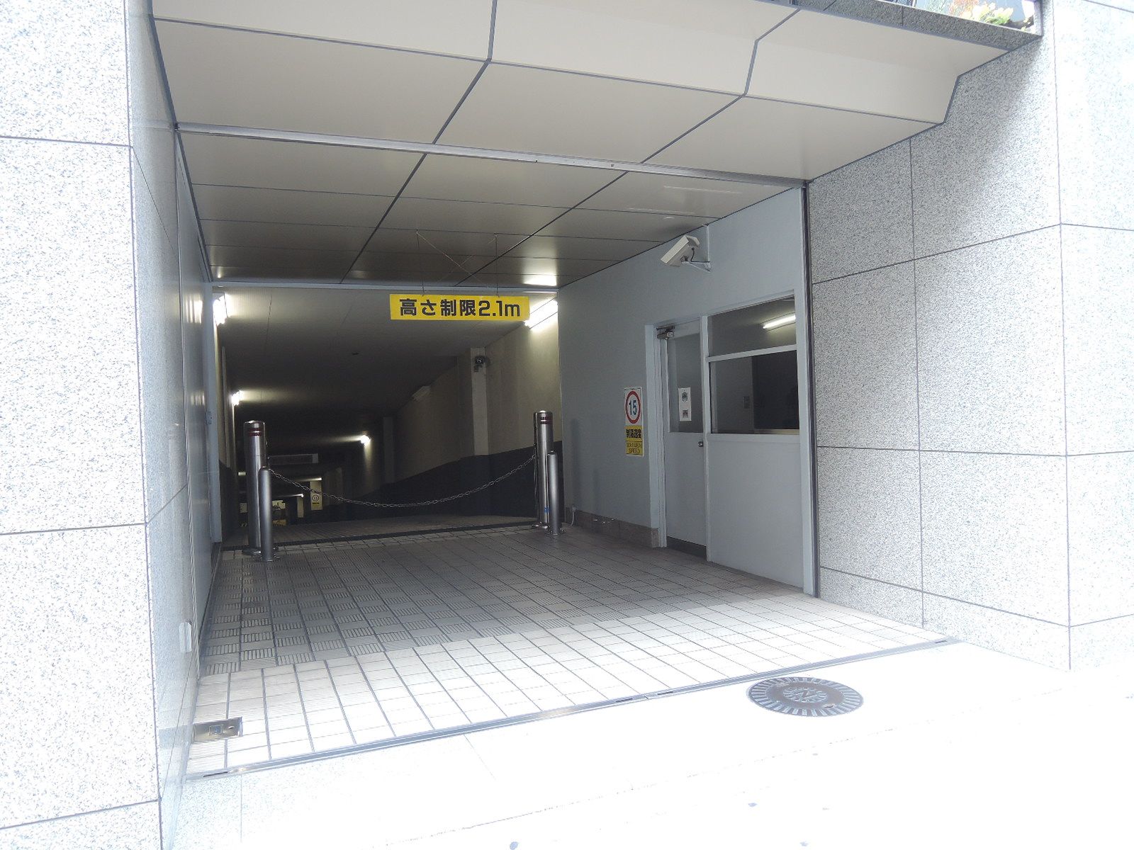 平面式駐車場完備
