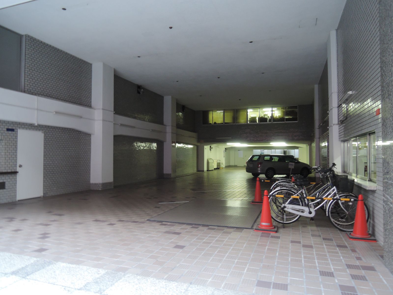 駐車場完備