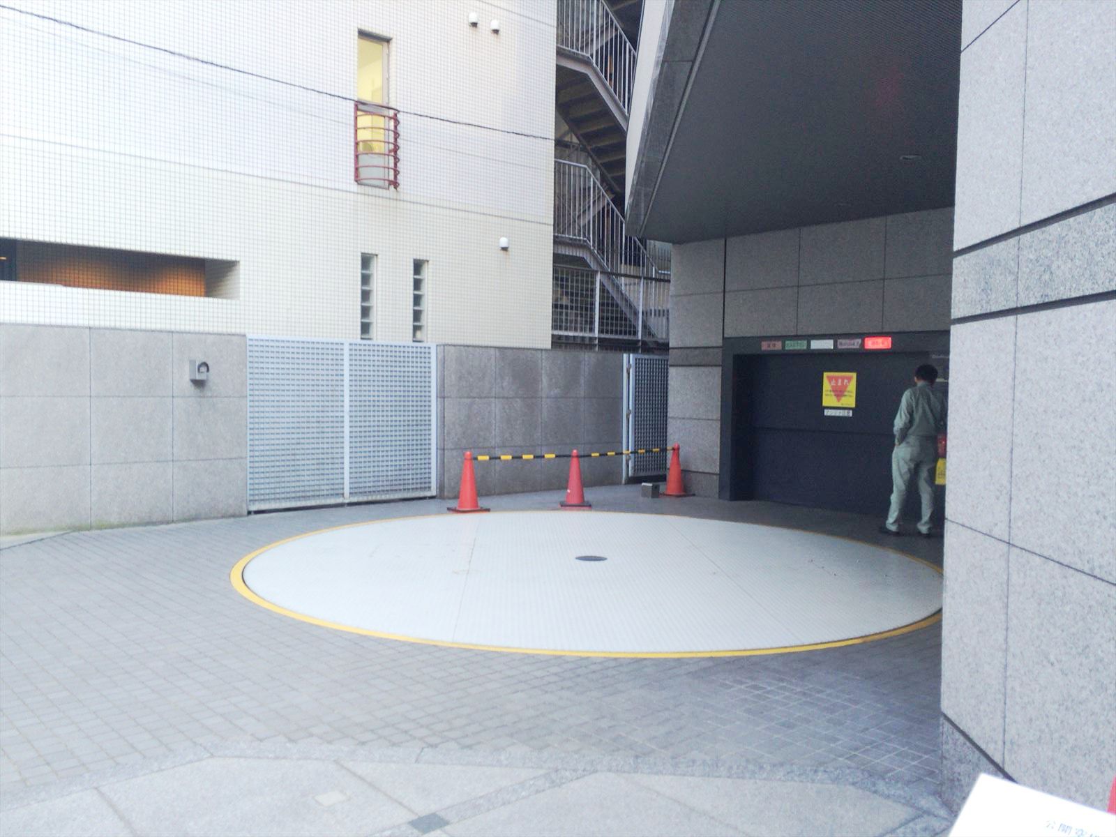 機械式駐車場完備