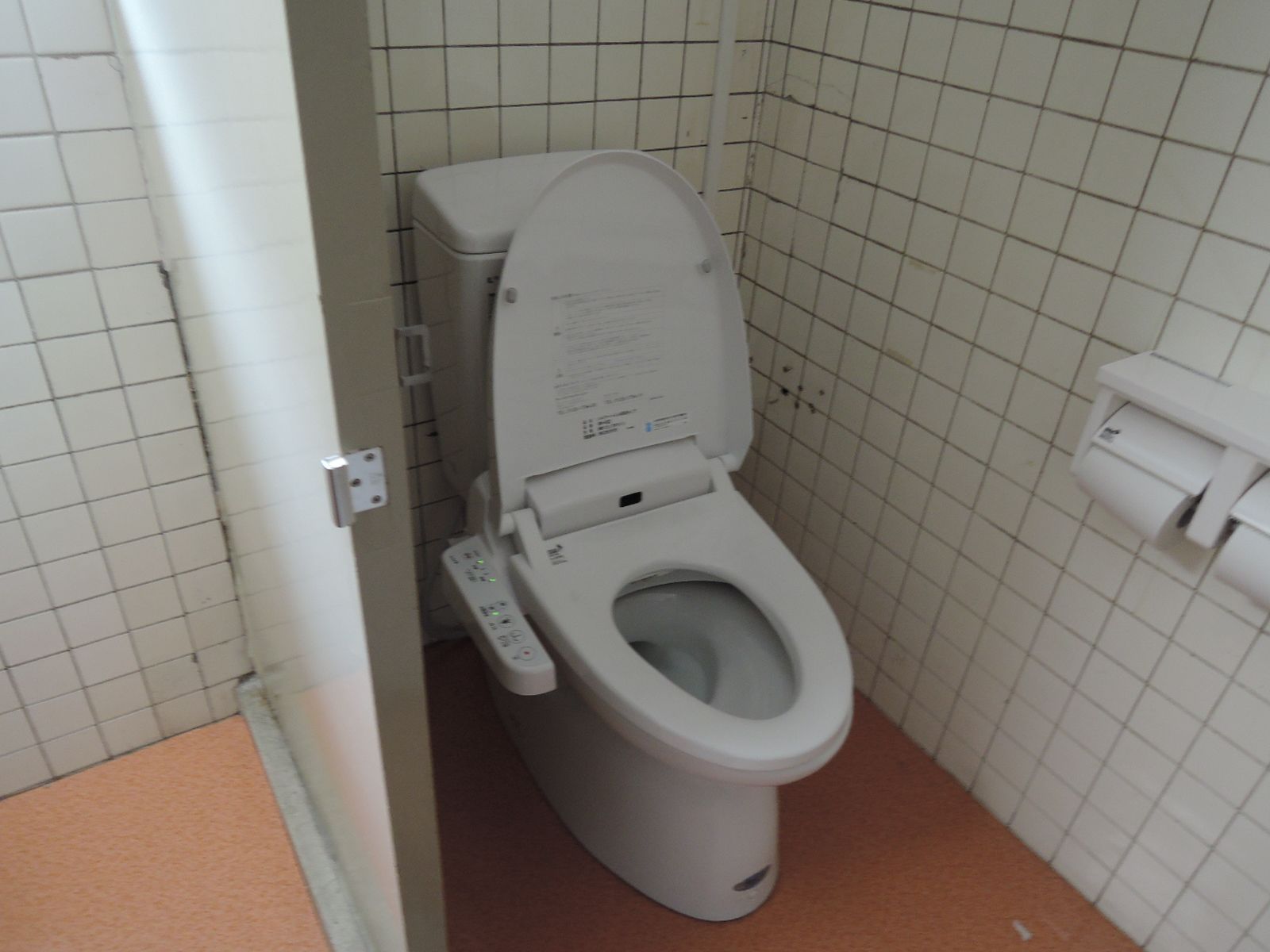 ウォシュレット付トイレ