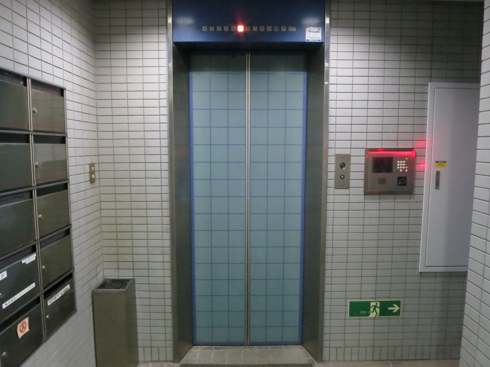 エレベーター