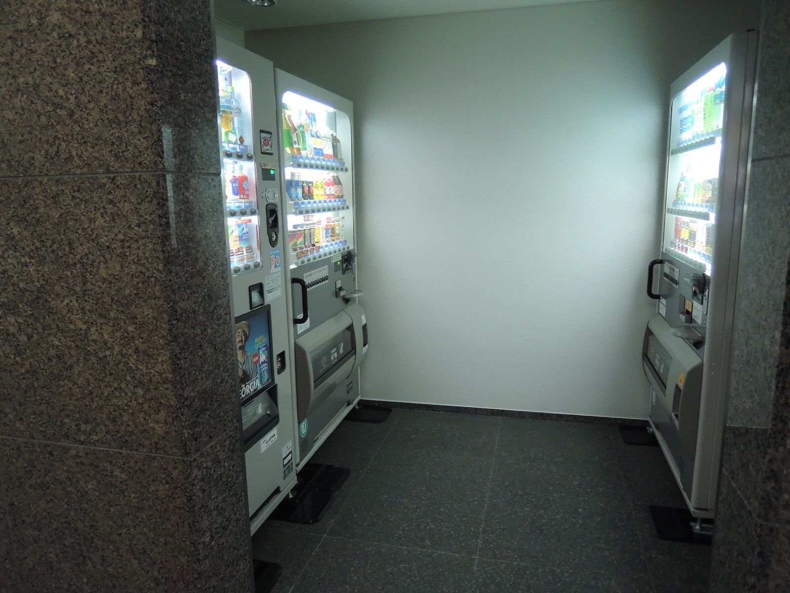 共用部の自動販売機