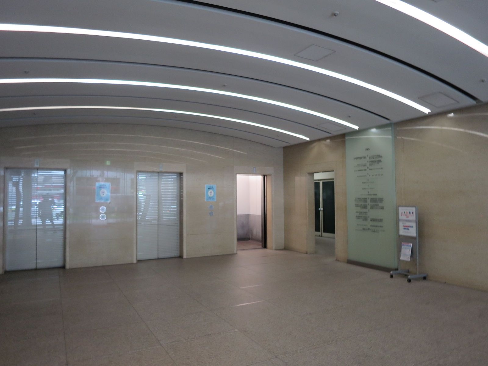 エレベーターホール