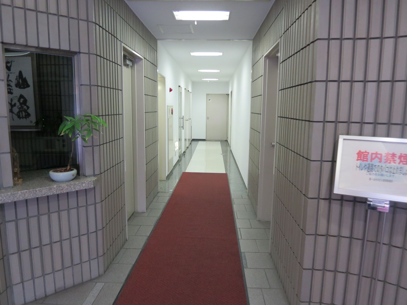 エントランス