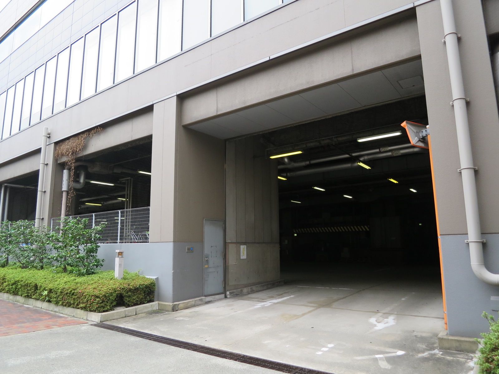 駐車場併設