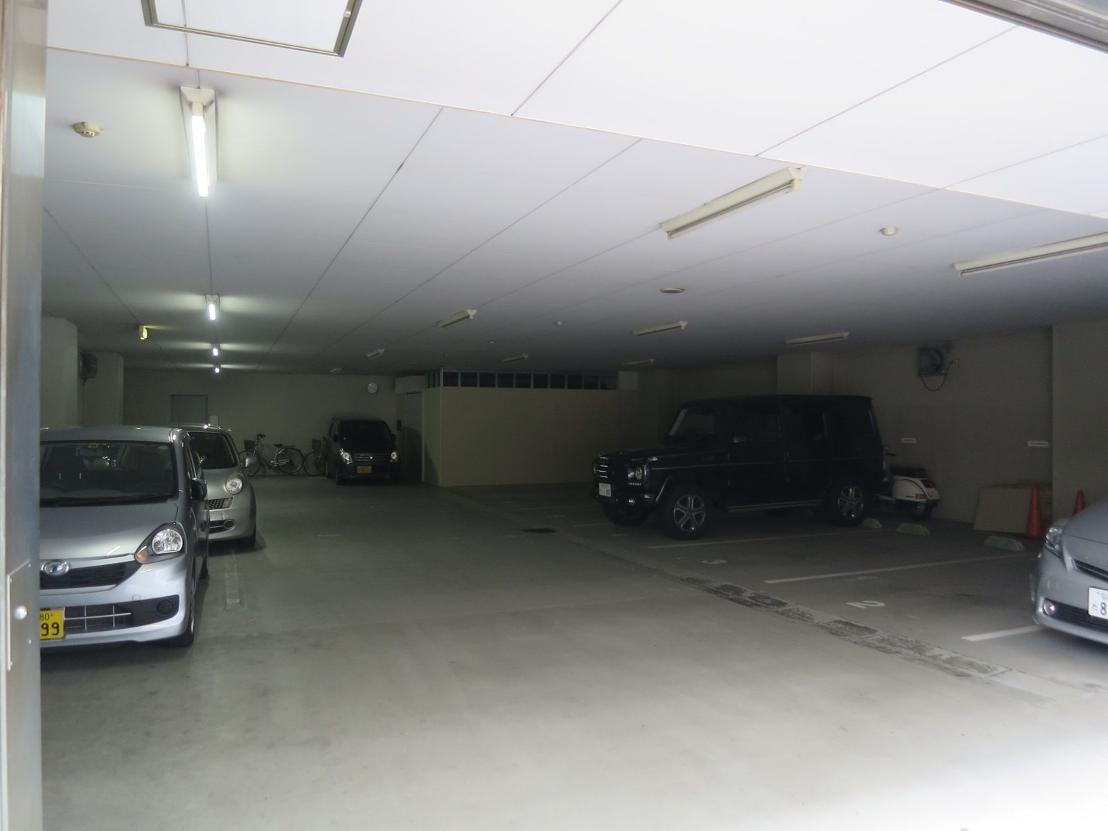 SNビルは駐車場併設物件