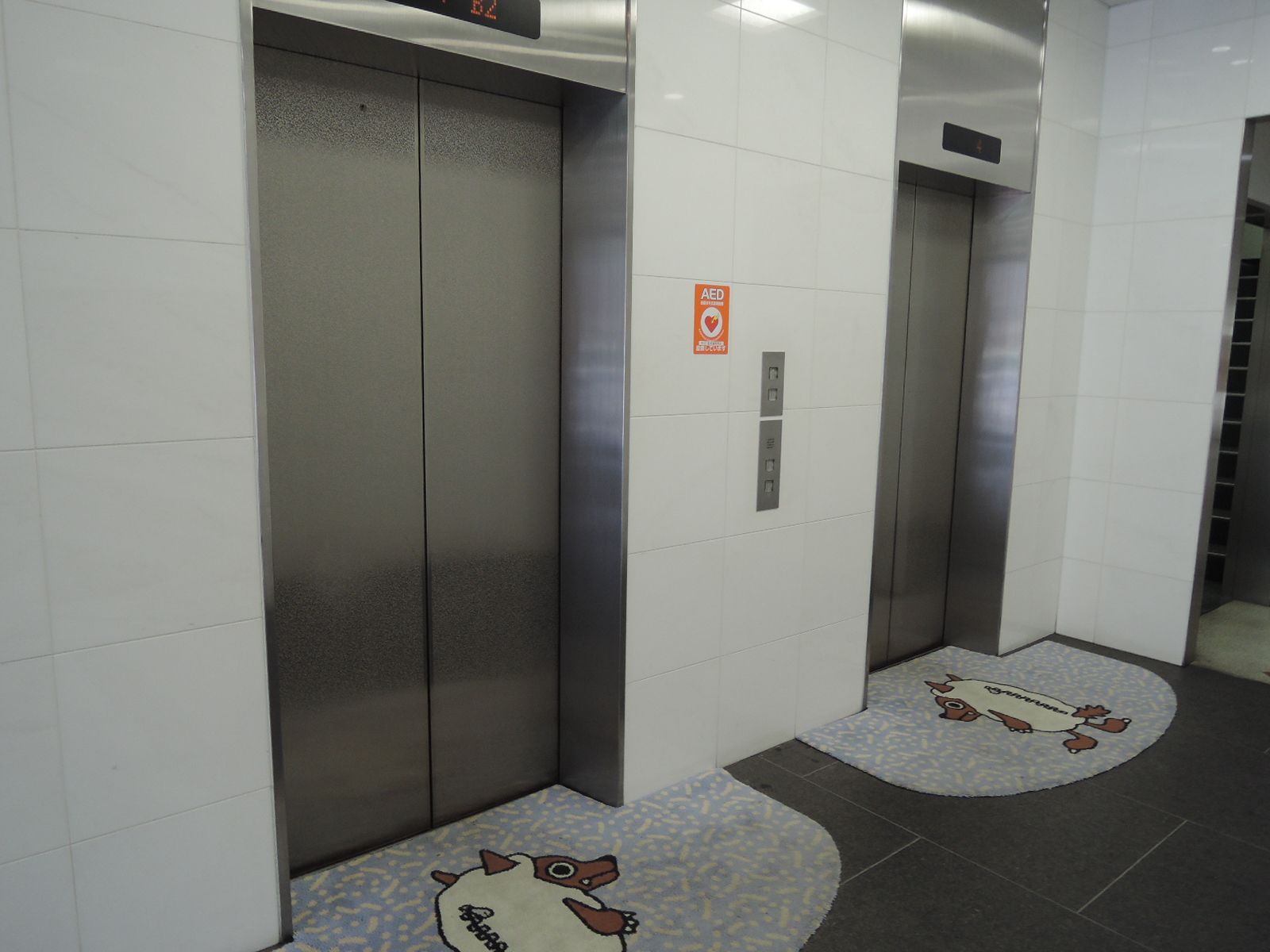 エレベーター2基