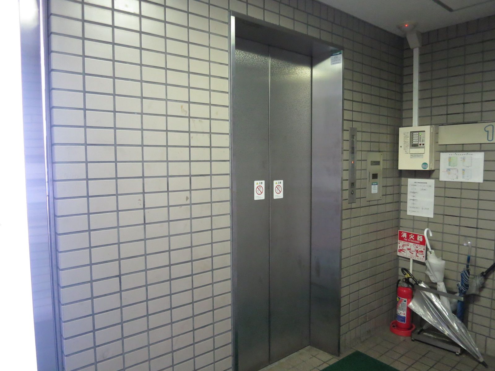 エレベーター