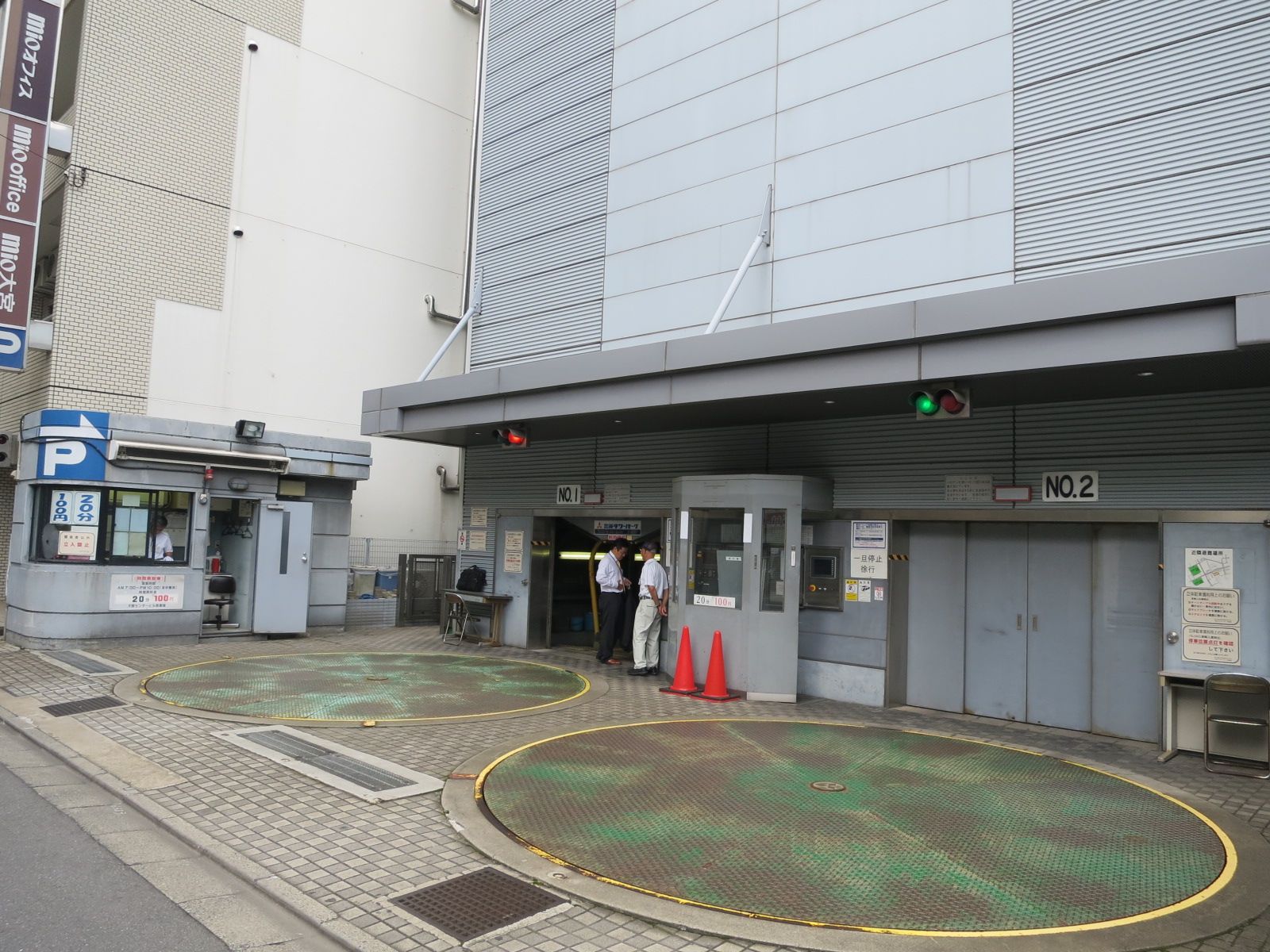 駐車場