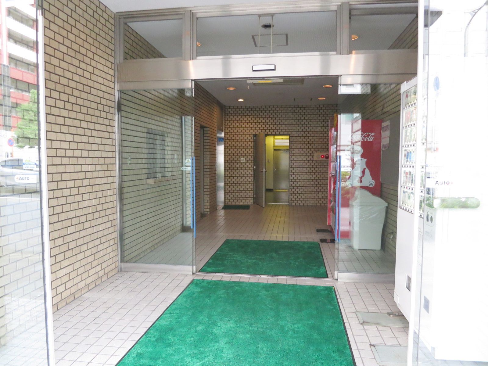 エントランス