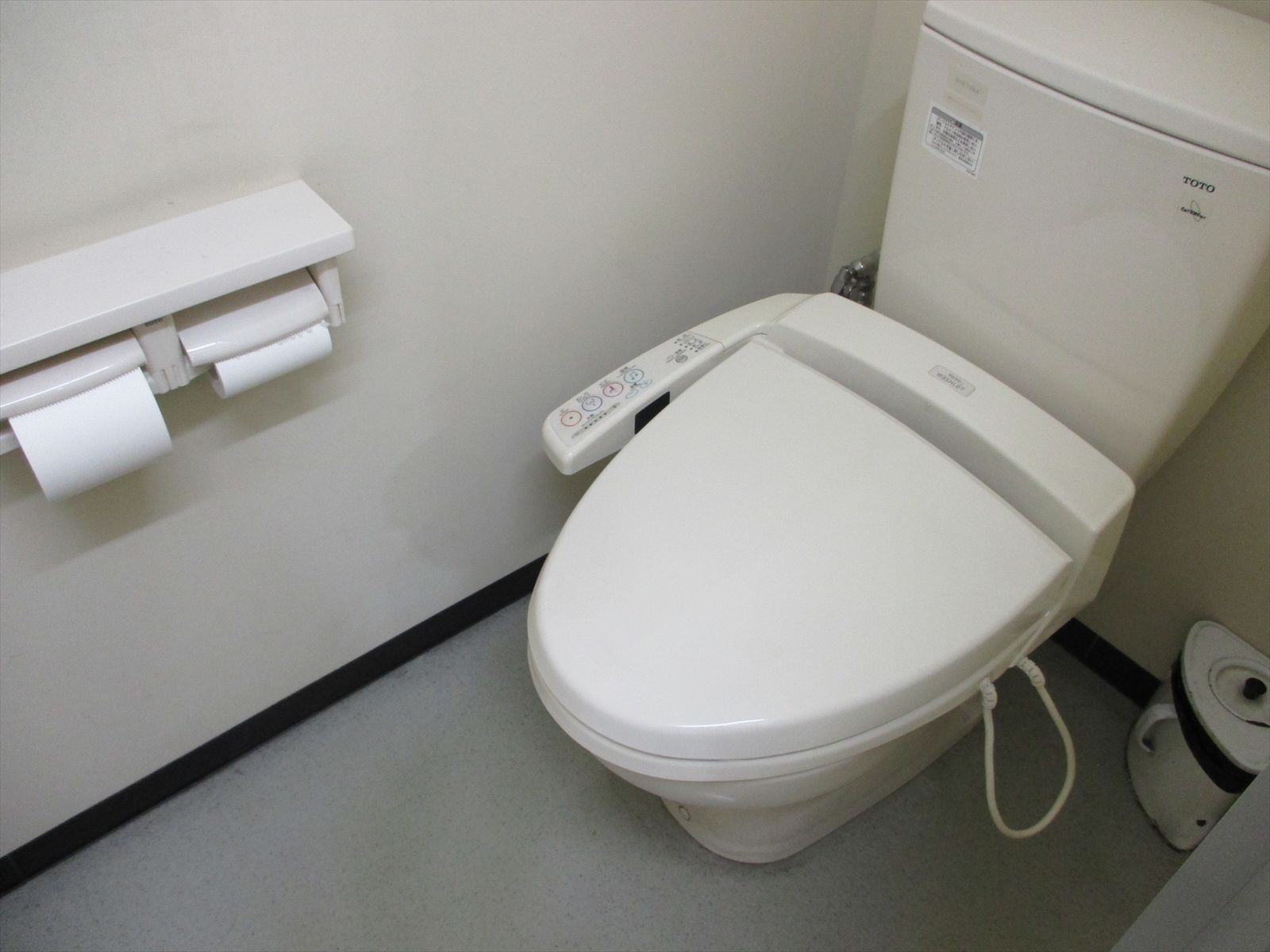 トイレ個室