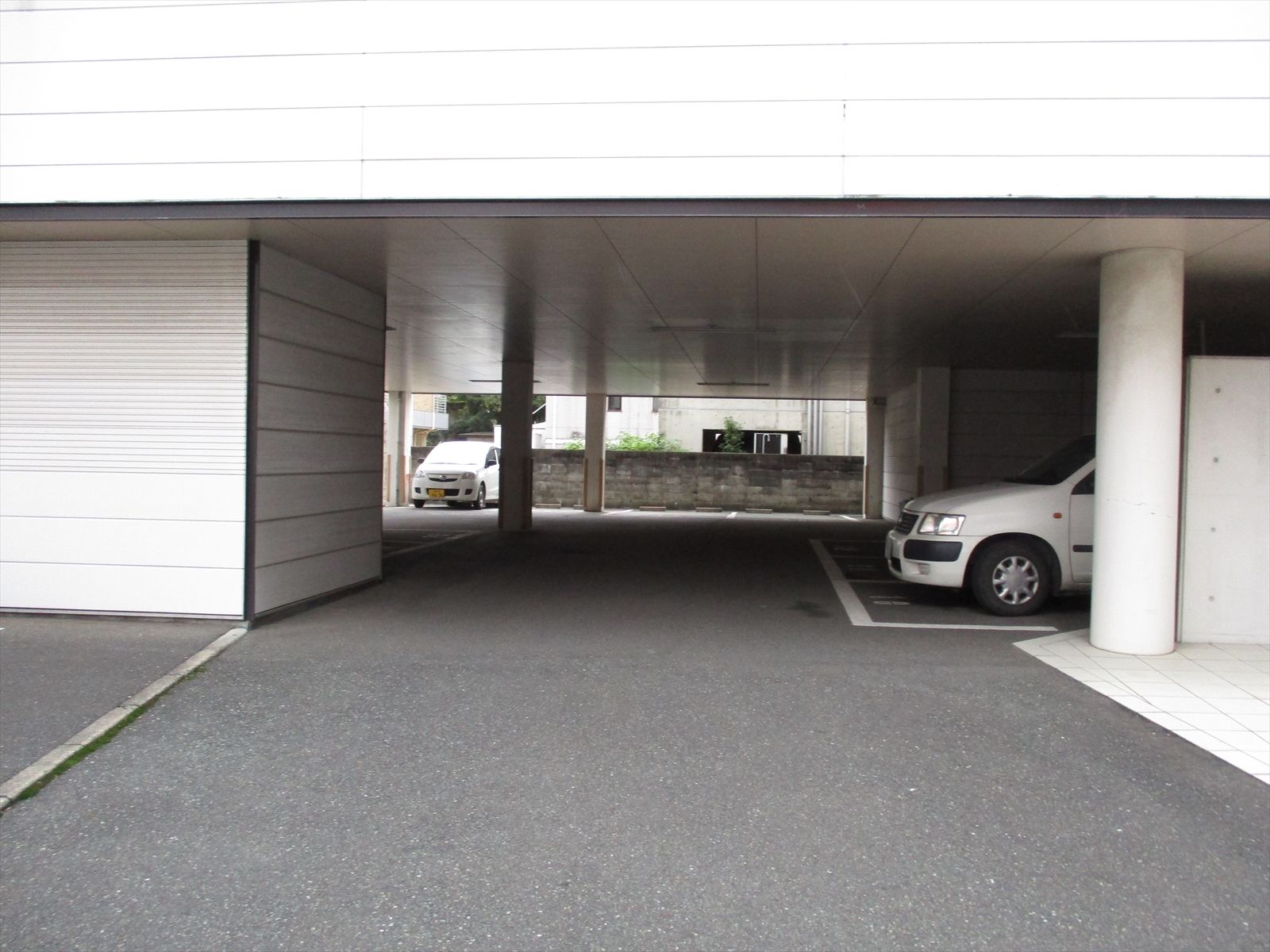 駐車場併設（空き要確認）